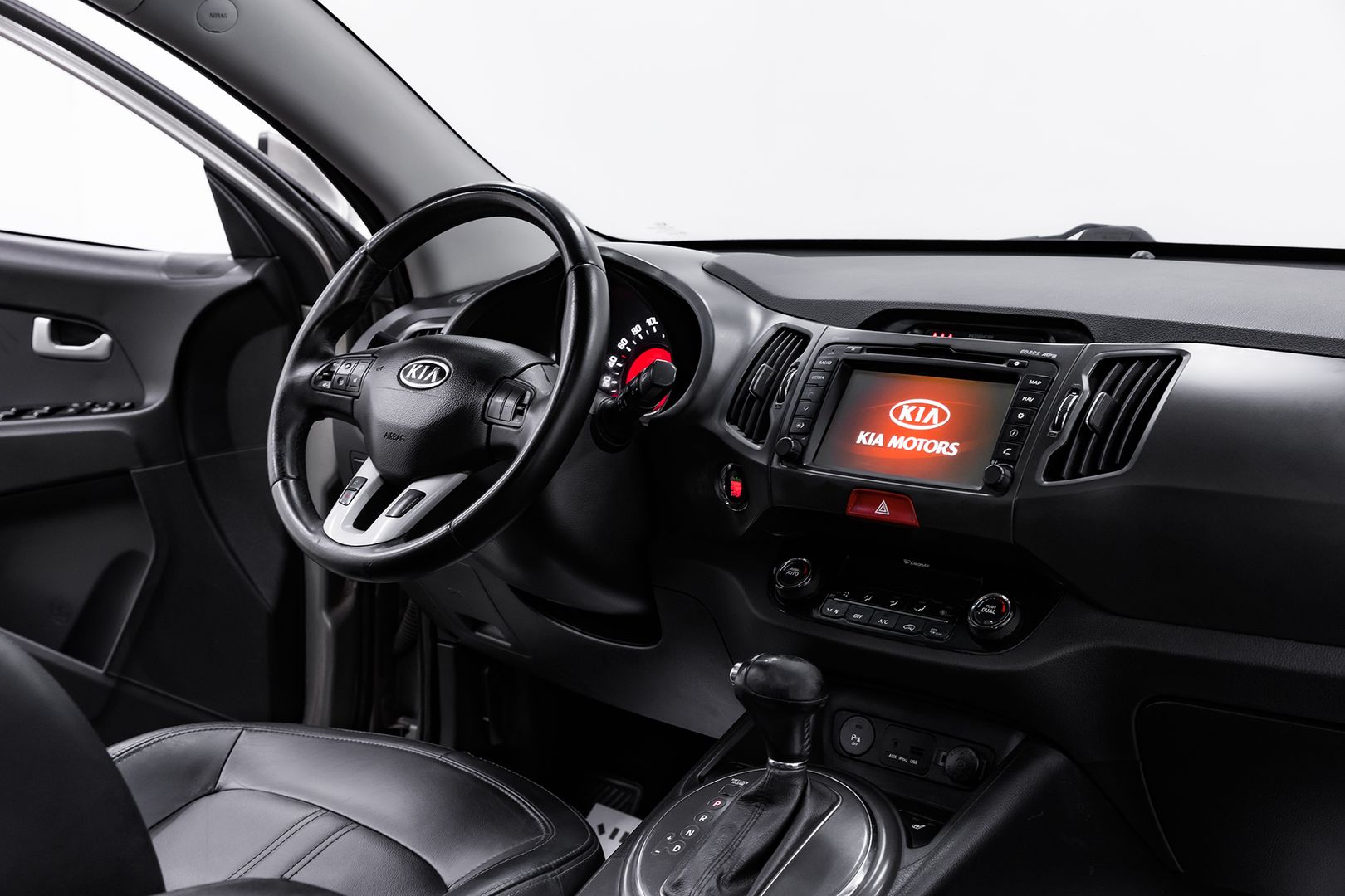 Kia Sportage, III, 2011 фото 9