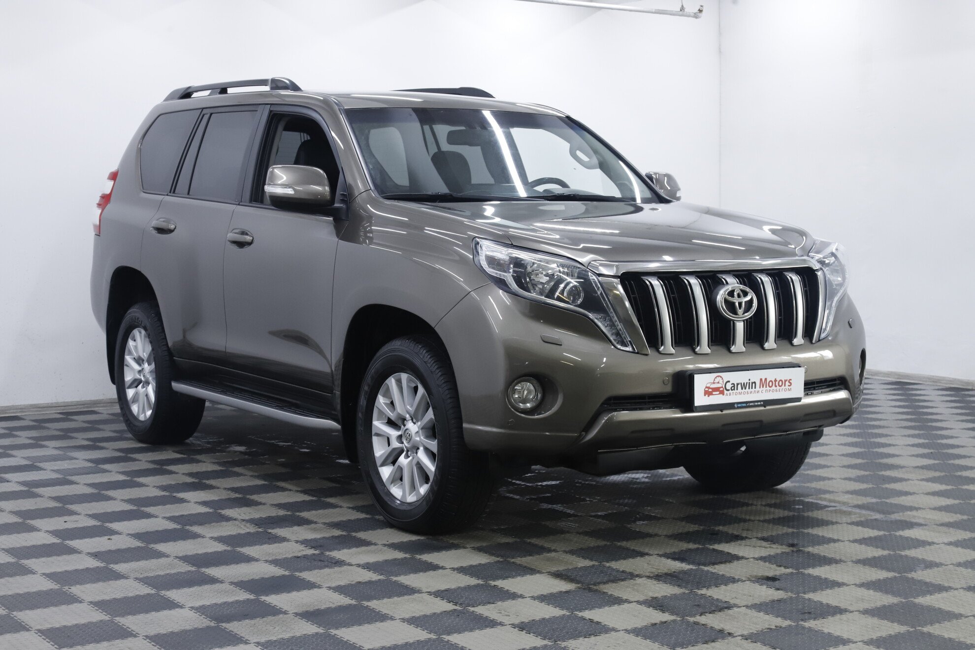 Toyota Land Cruiser Prado, 150 Series Рестайлинг 1, 2016 фото 3