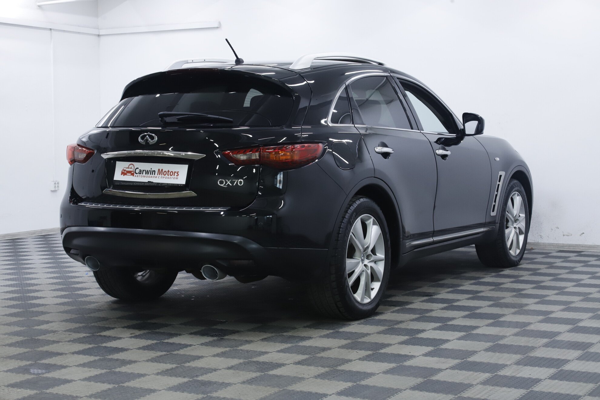 Infiniti QX70, 2016 фото 3