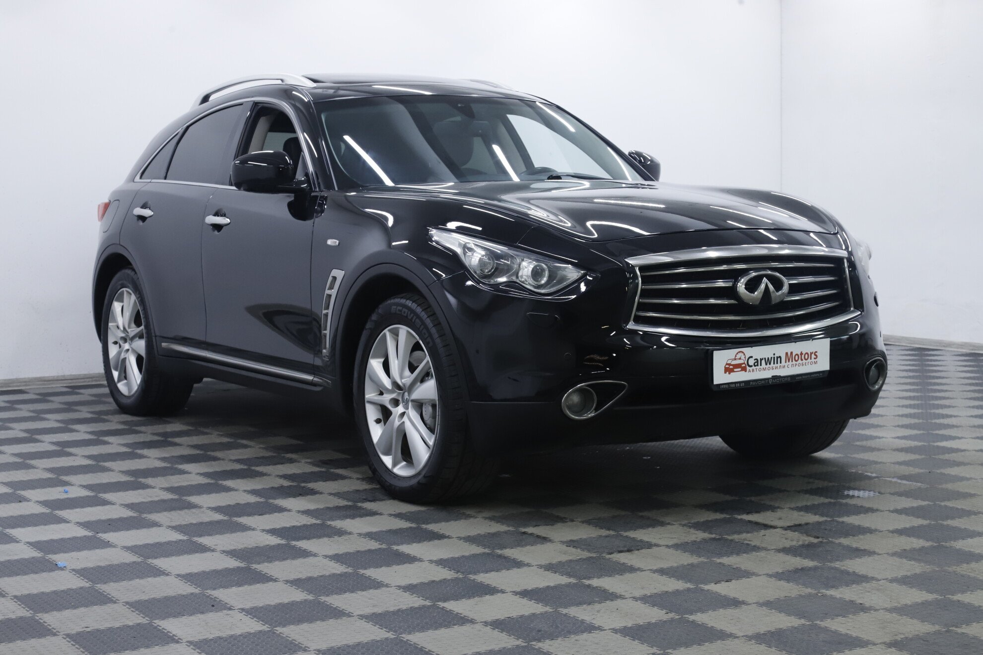 Infiniti QX70, 2016 фото 4