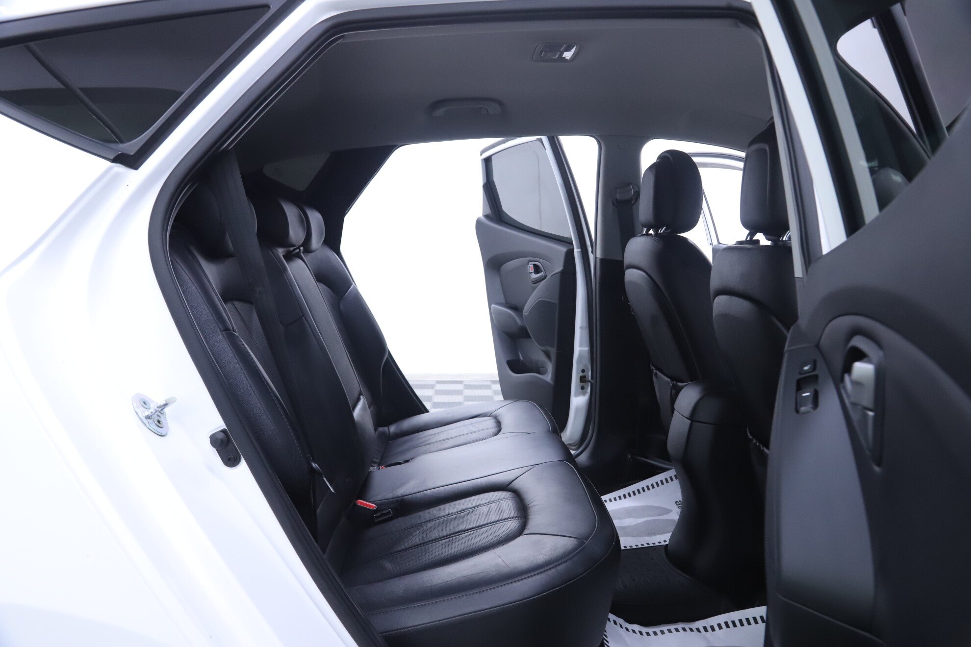 Hyundai ix35, I Рестайлинг, 2015 фото 17
