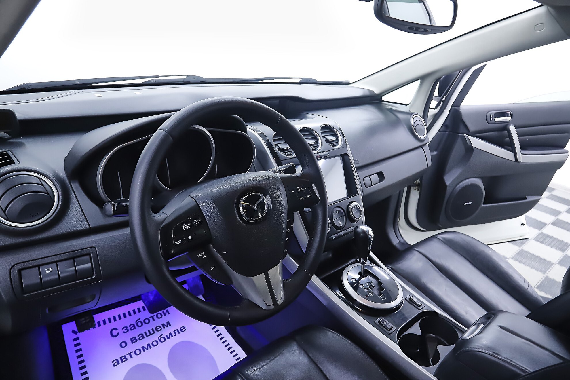 Mazda CX-7, I Рестайлинг, 2011 фото 10