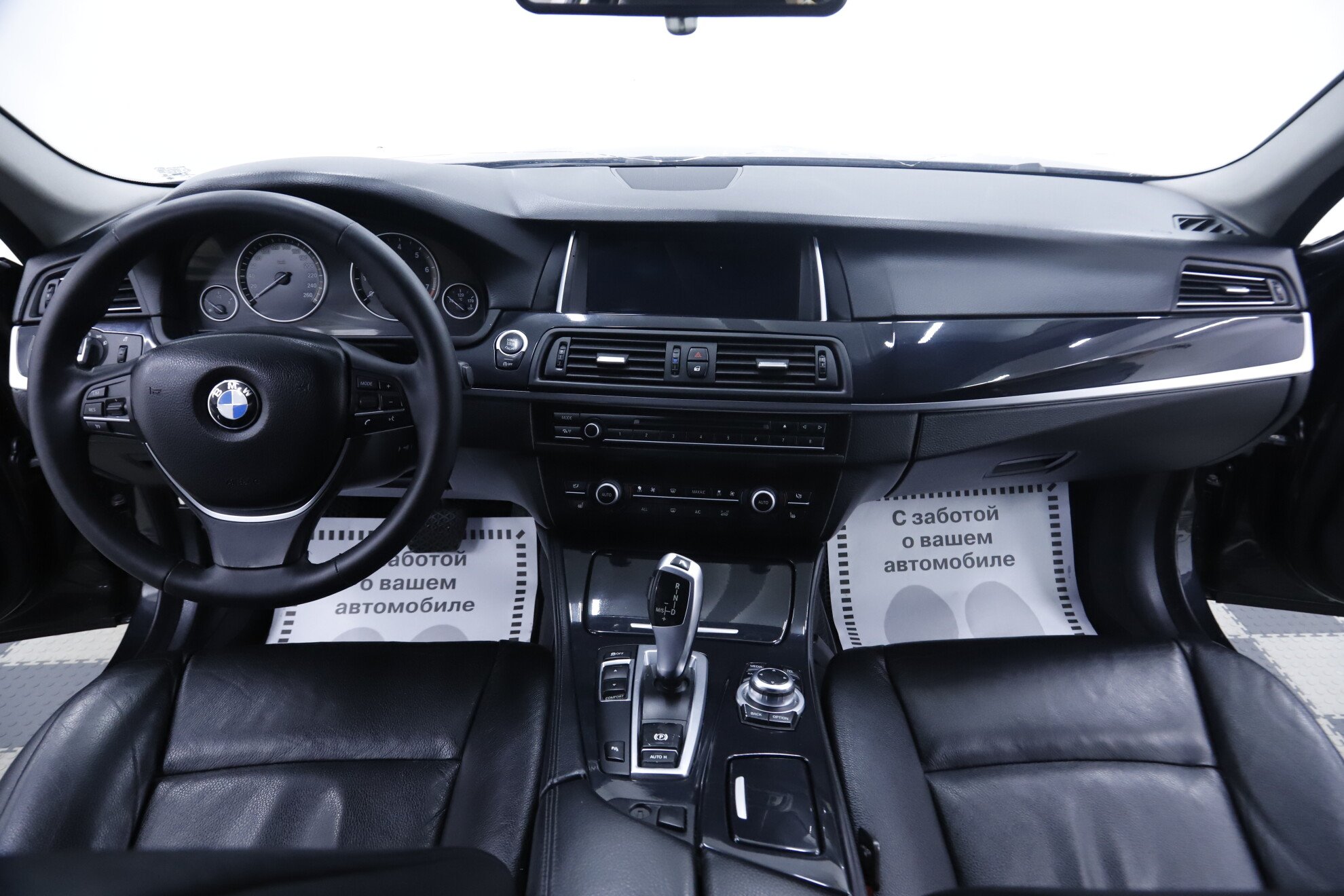 BMW 5 серии, VI (F10/F11/F07) Рестайлинг, 2013 фото 11