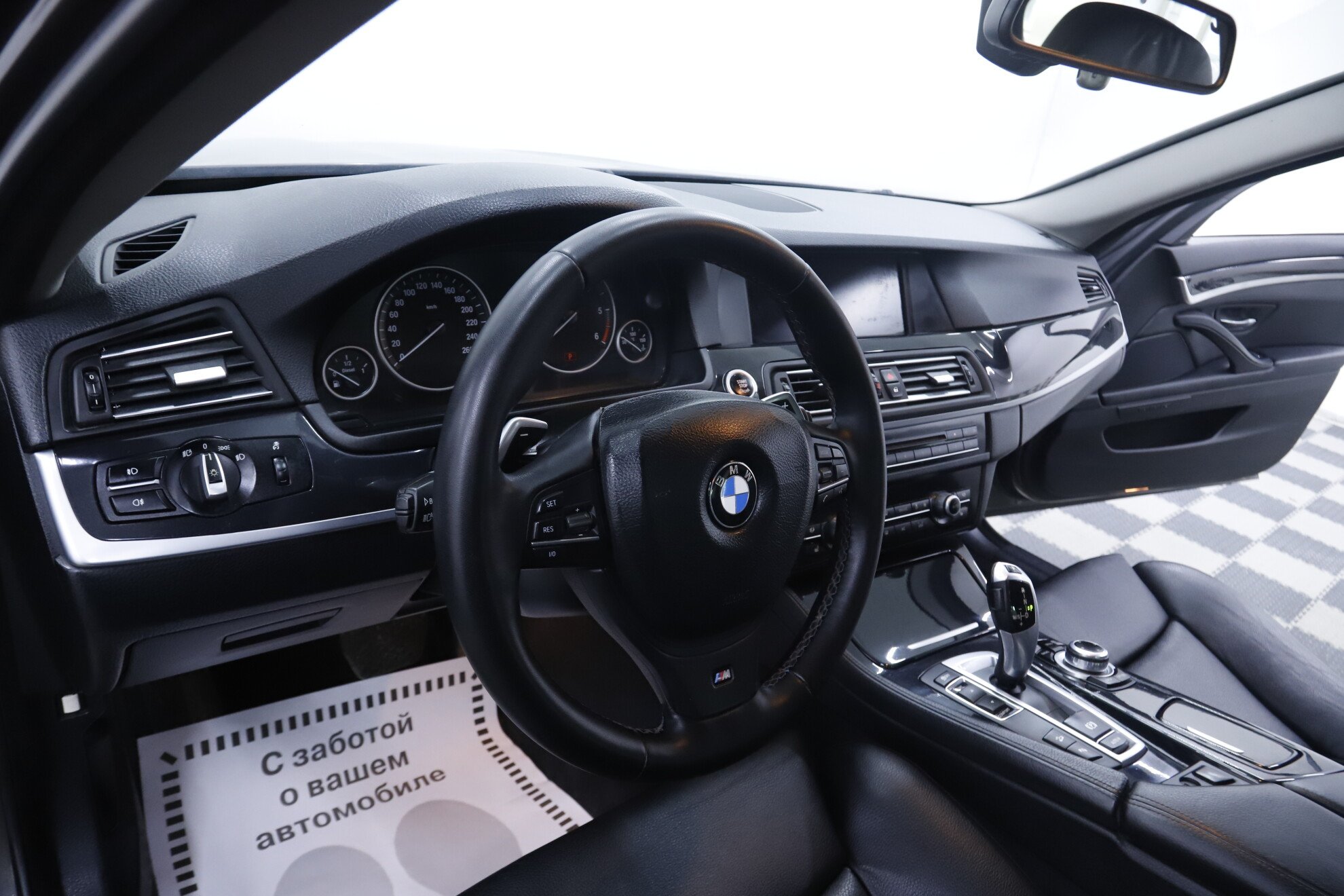 BMW 5 серии, VI (F10/F11/F07) Рестайлинг, 2013 фото 9