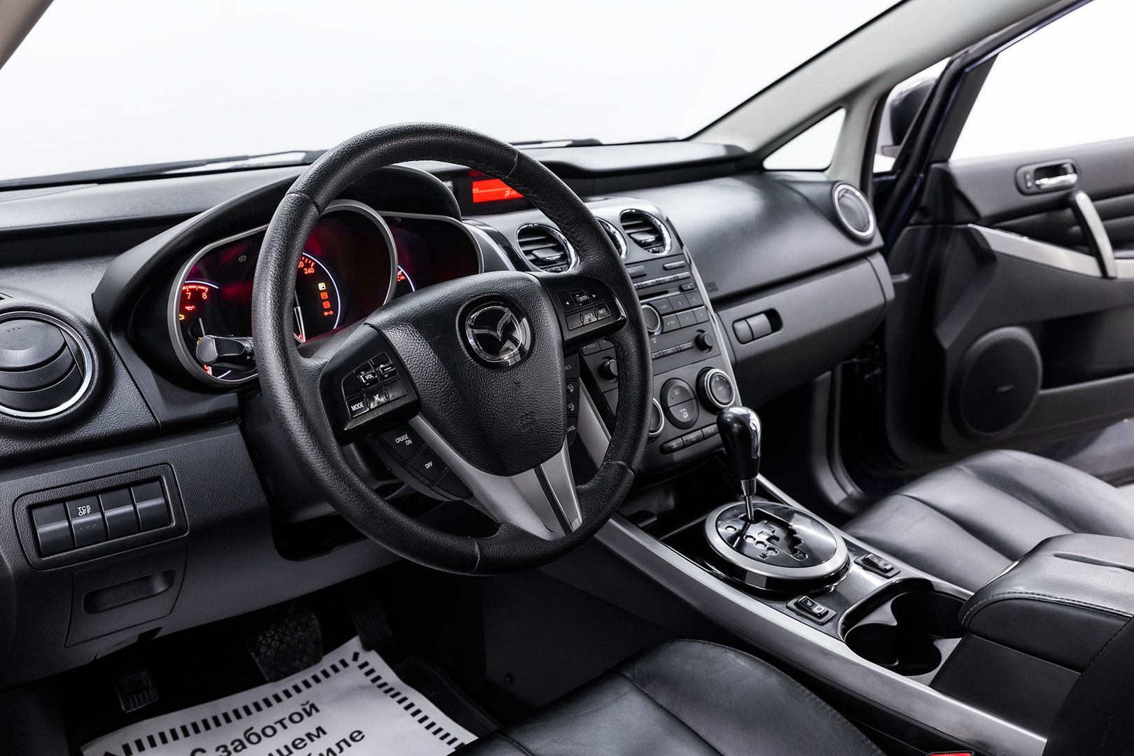 Mazda CX-7, I Рестайлинг, 2011 фото 11