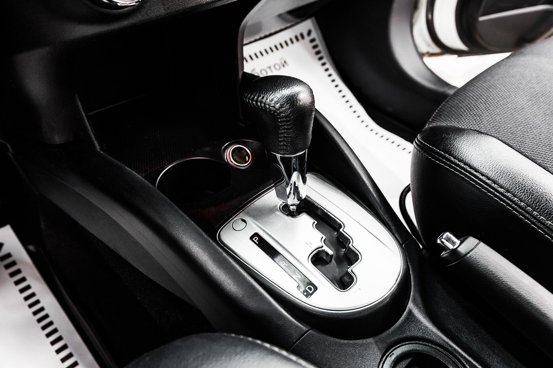 Citroen C-Crosser, 2012 фото 11
