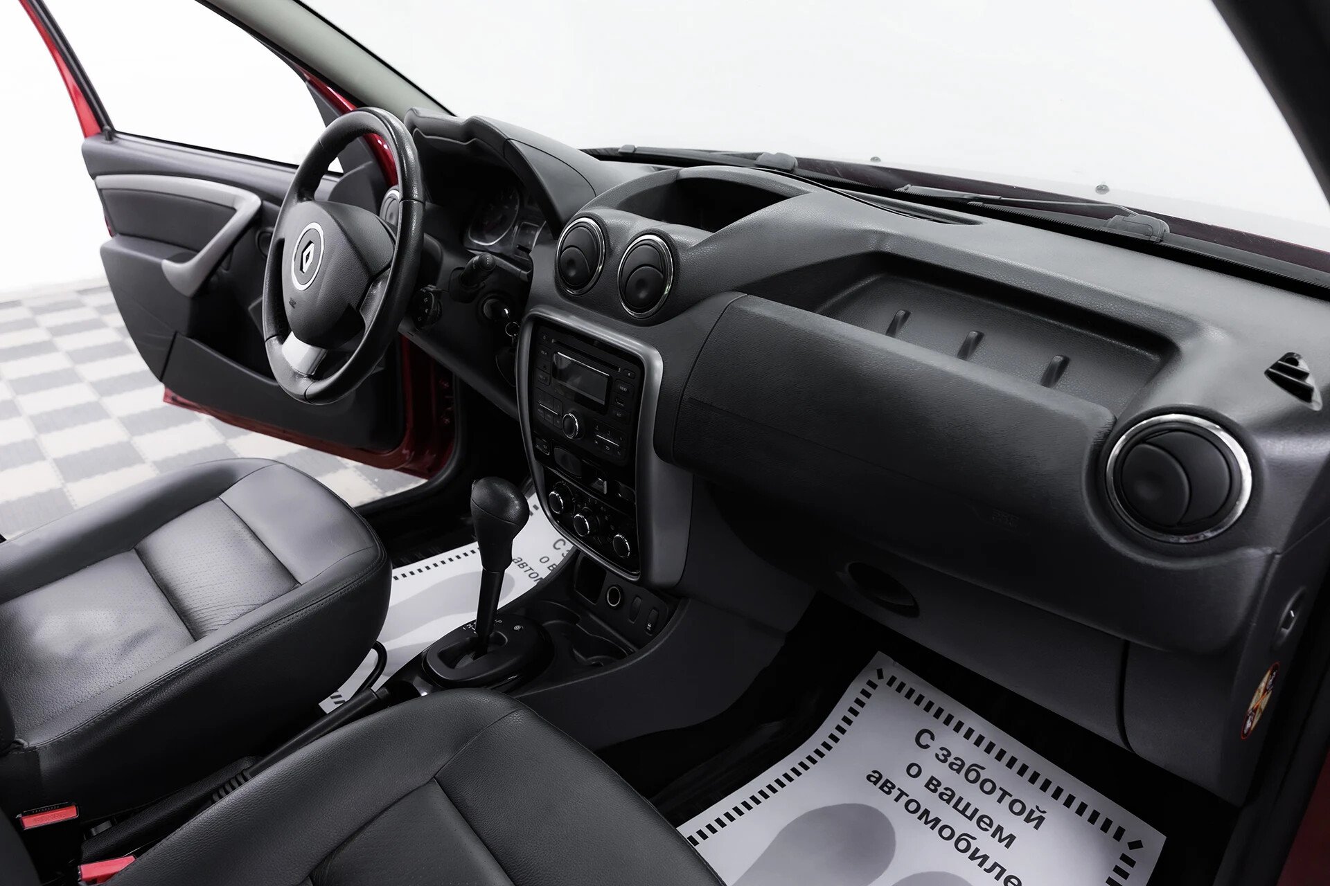 Renault Duster, I, 2012 фото 16