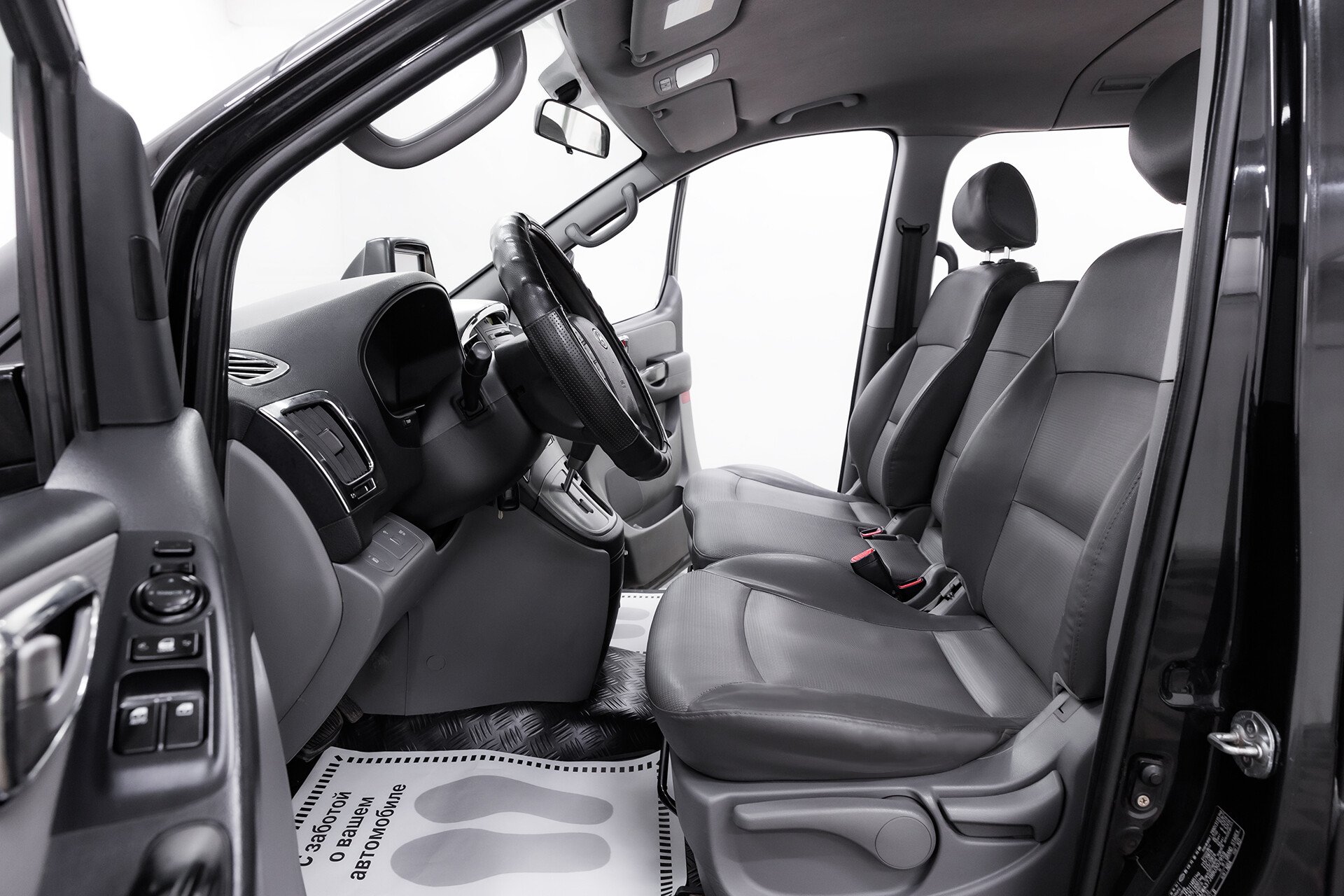Hyundai Grand Starex, I, 2011 фото 7