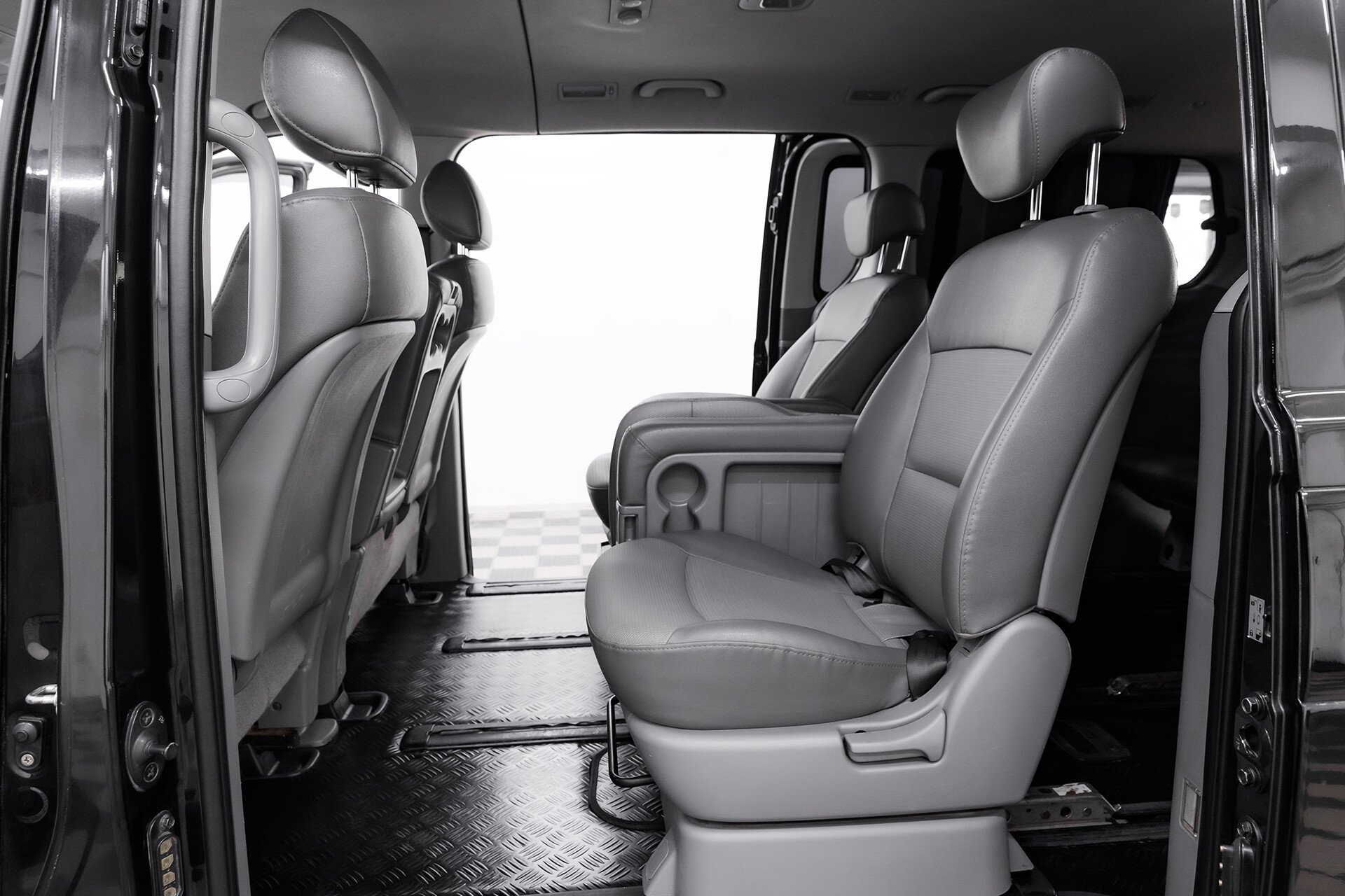 Hyundai Grand Starex, I, 2011 фото 16