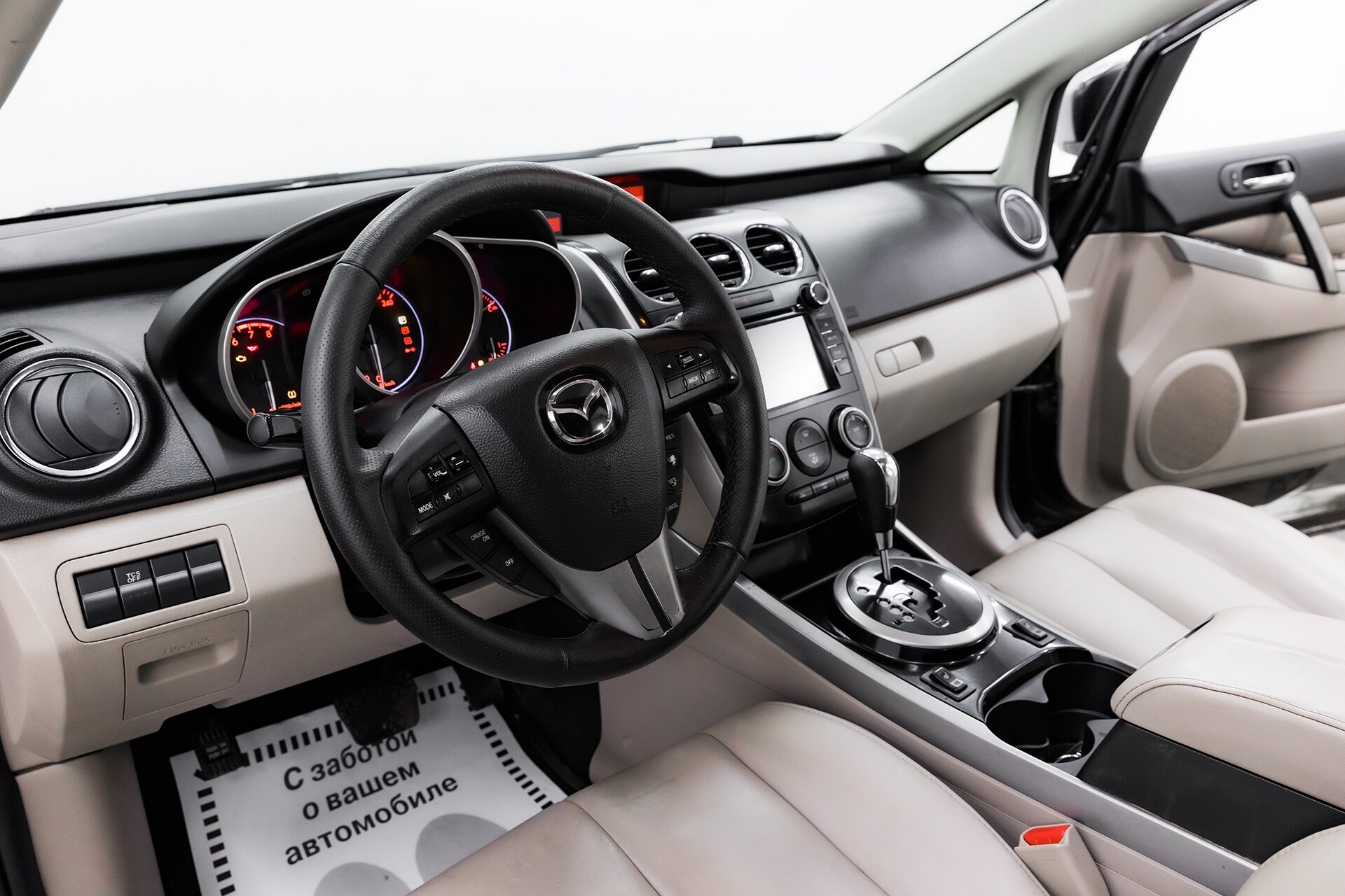 Mazda CX-7, I Рестайлинг, 2010 фото 9