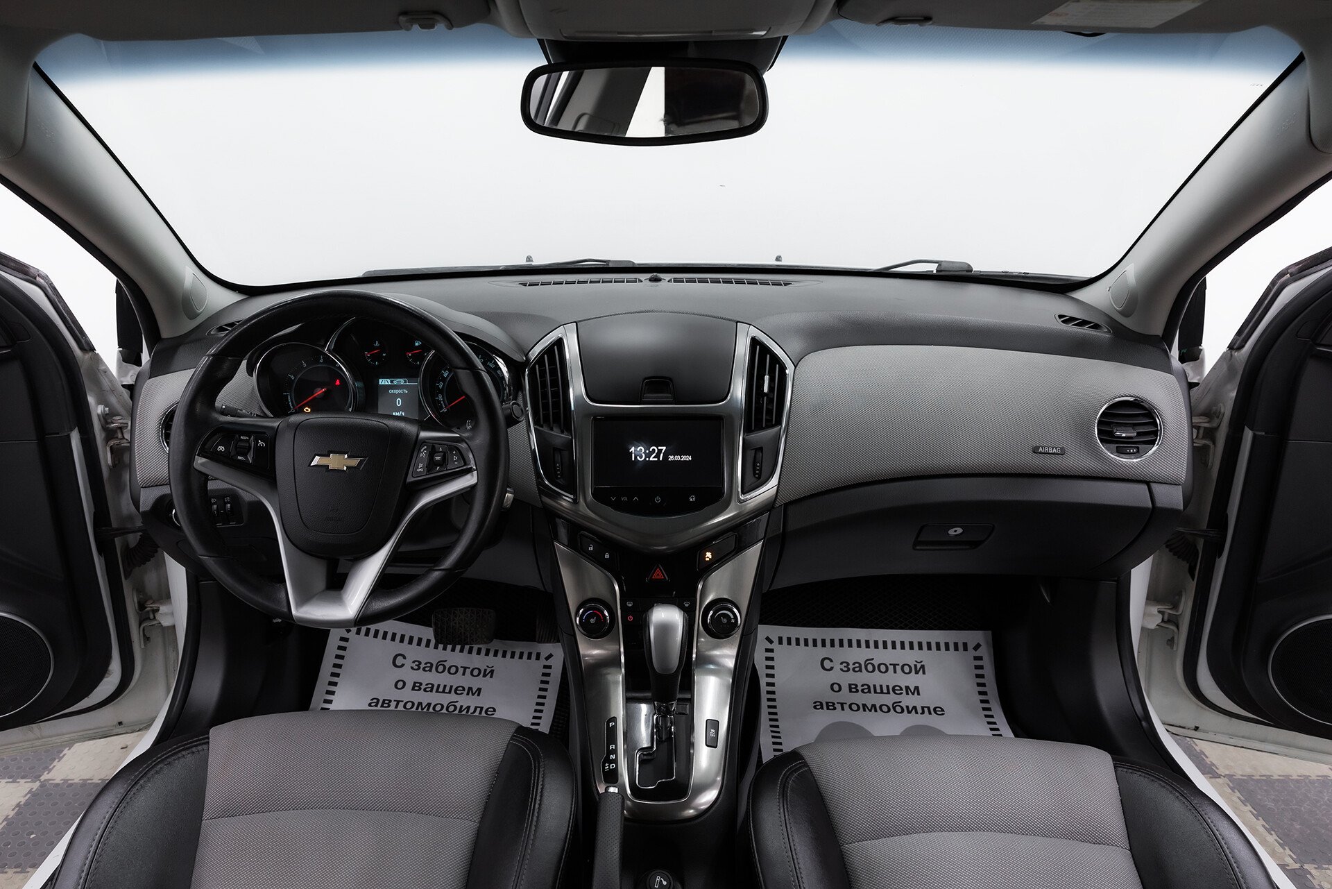 Chevrolet Cruze, I Рестайлинг, 2013 фото 8