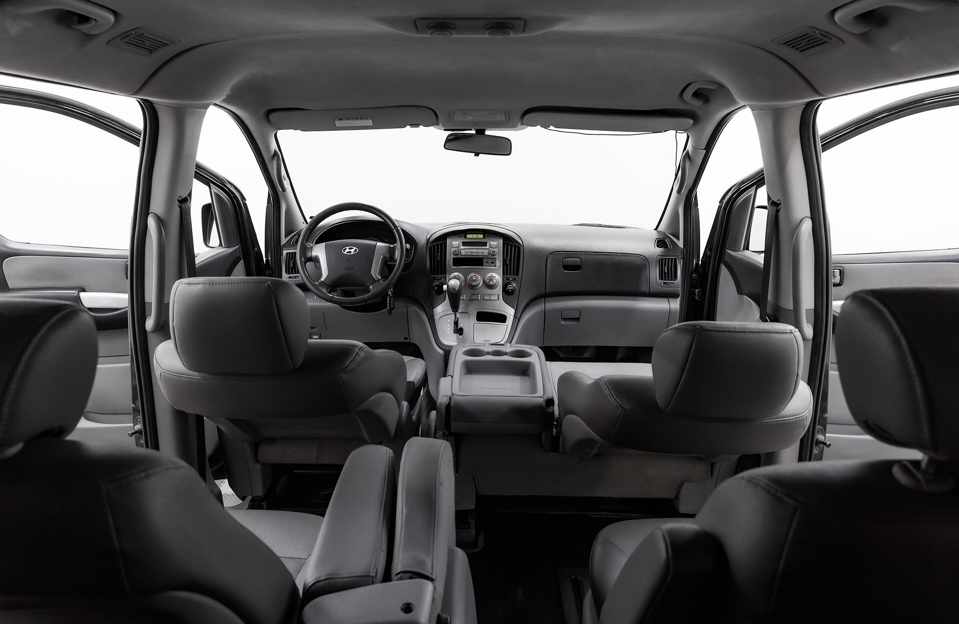 Hyundai Grand Starex, I, 2011 фото 8