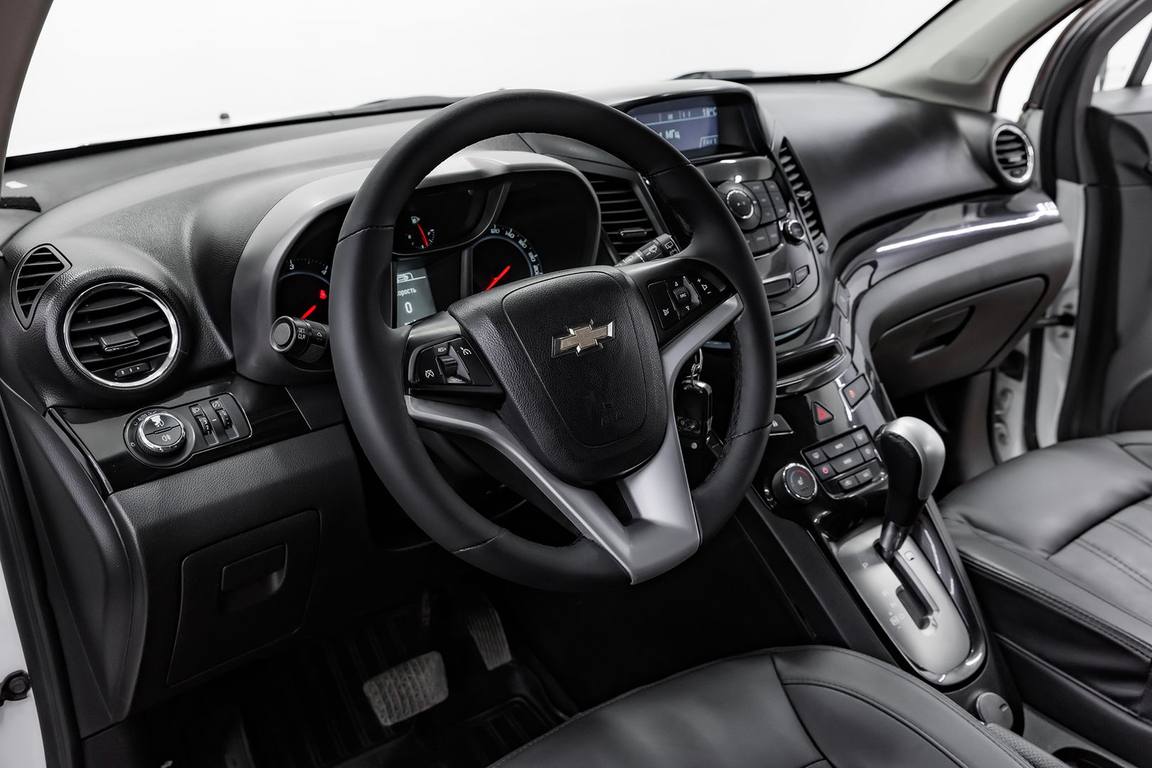 Chevrolet Orlando, I, 2013 фото 8