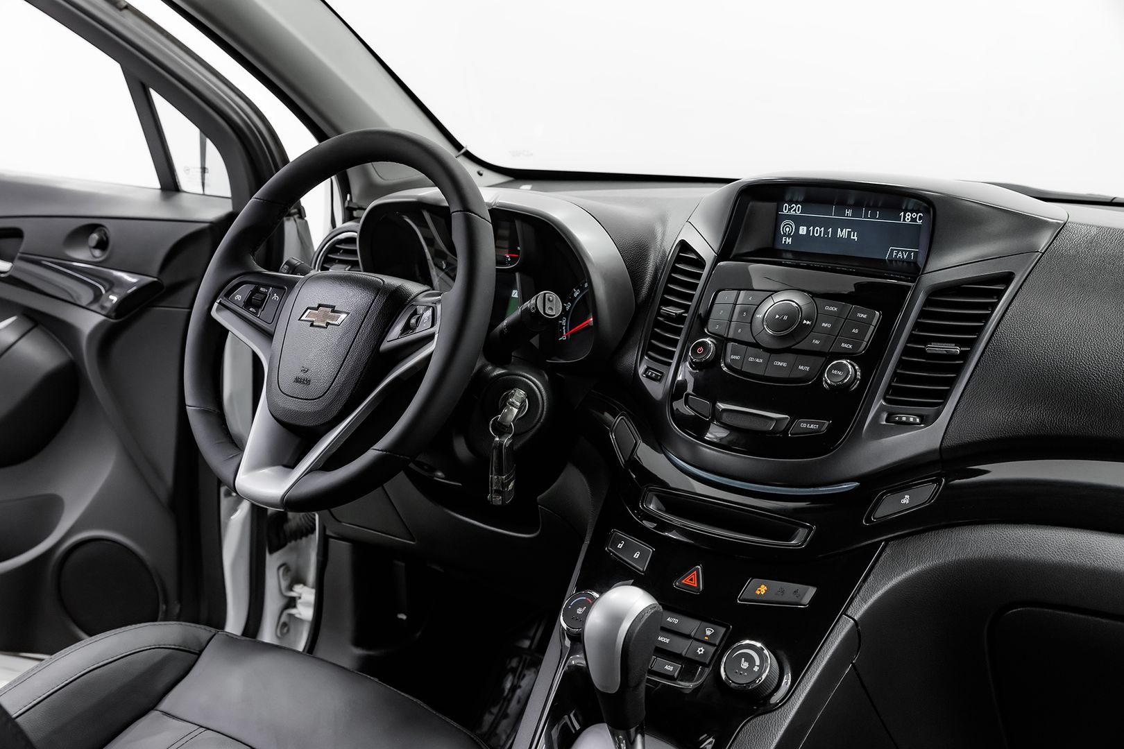 Chevrolet Orlando, I, 2013 фото 11