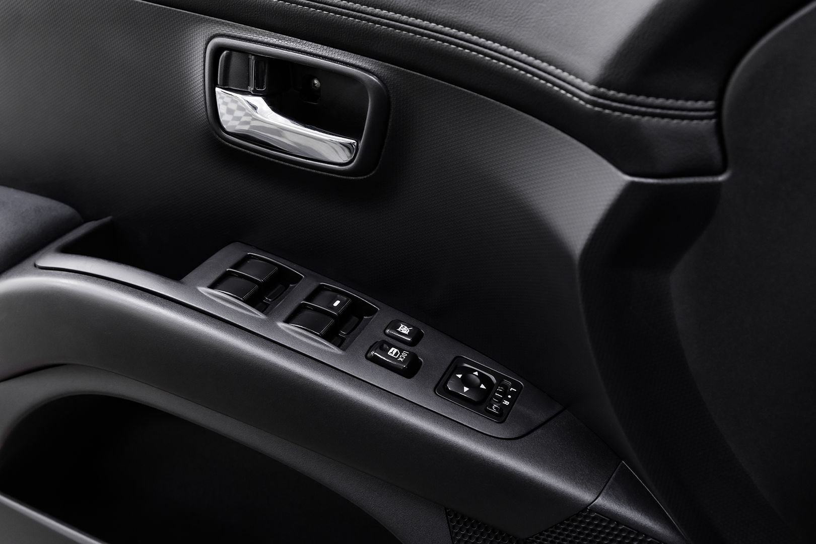 Citroen C-Crosser, 2010 фото 7