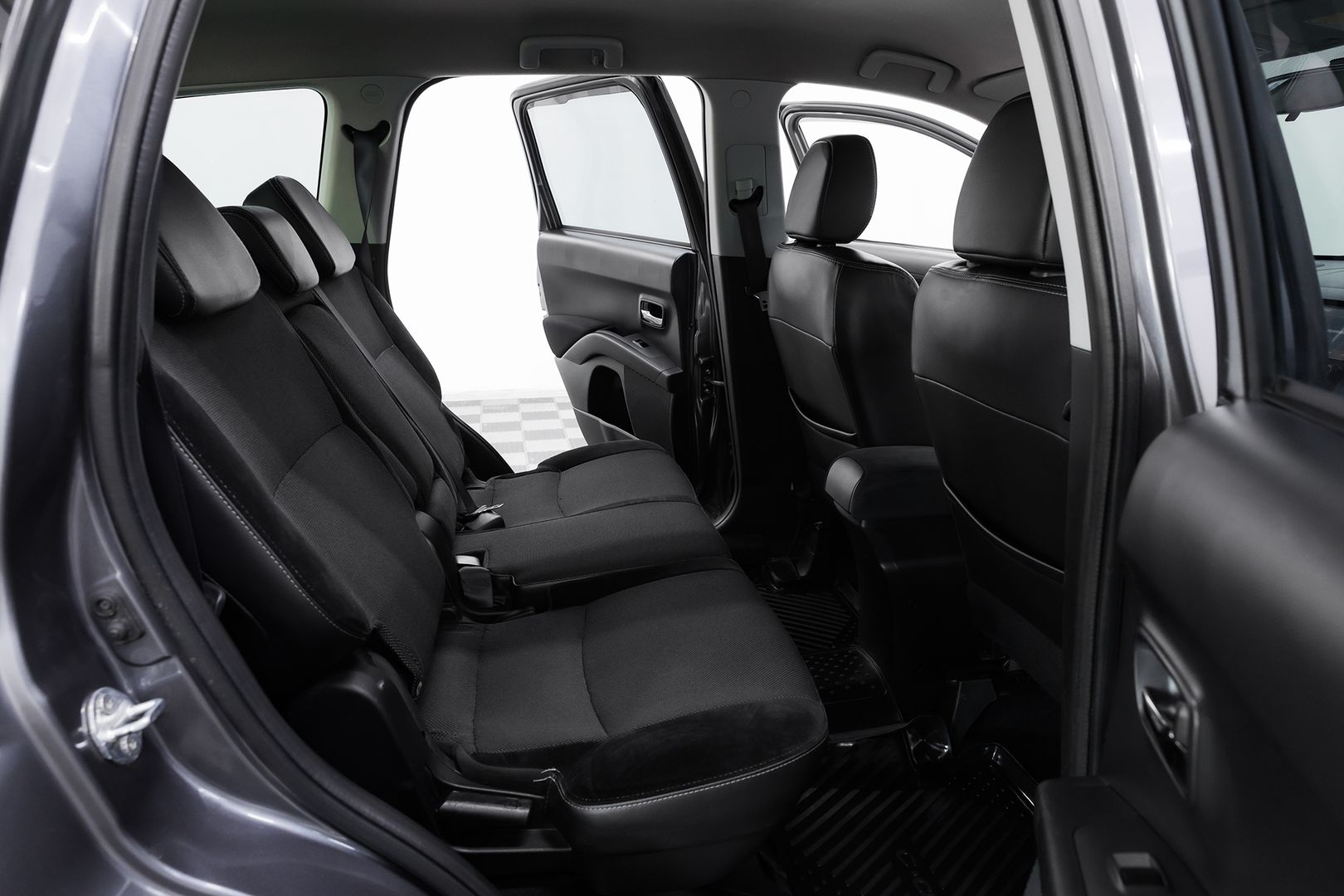 Citroen C-Crosser, 2010 фото 17