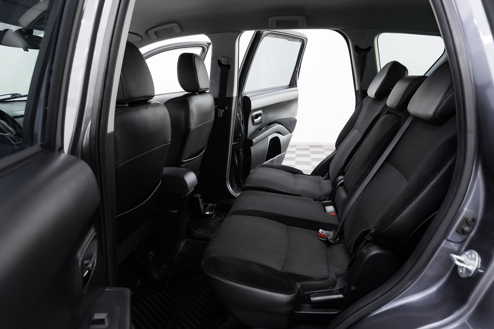 Citroen C-Crosser, 2010 фото 16