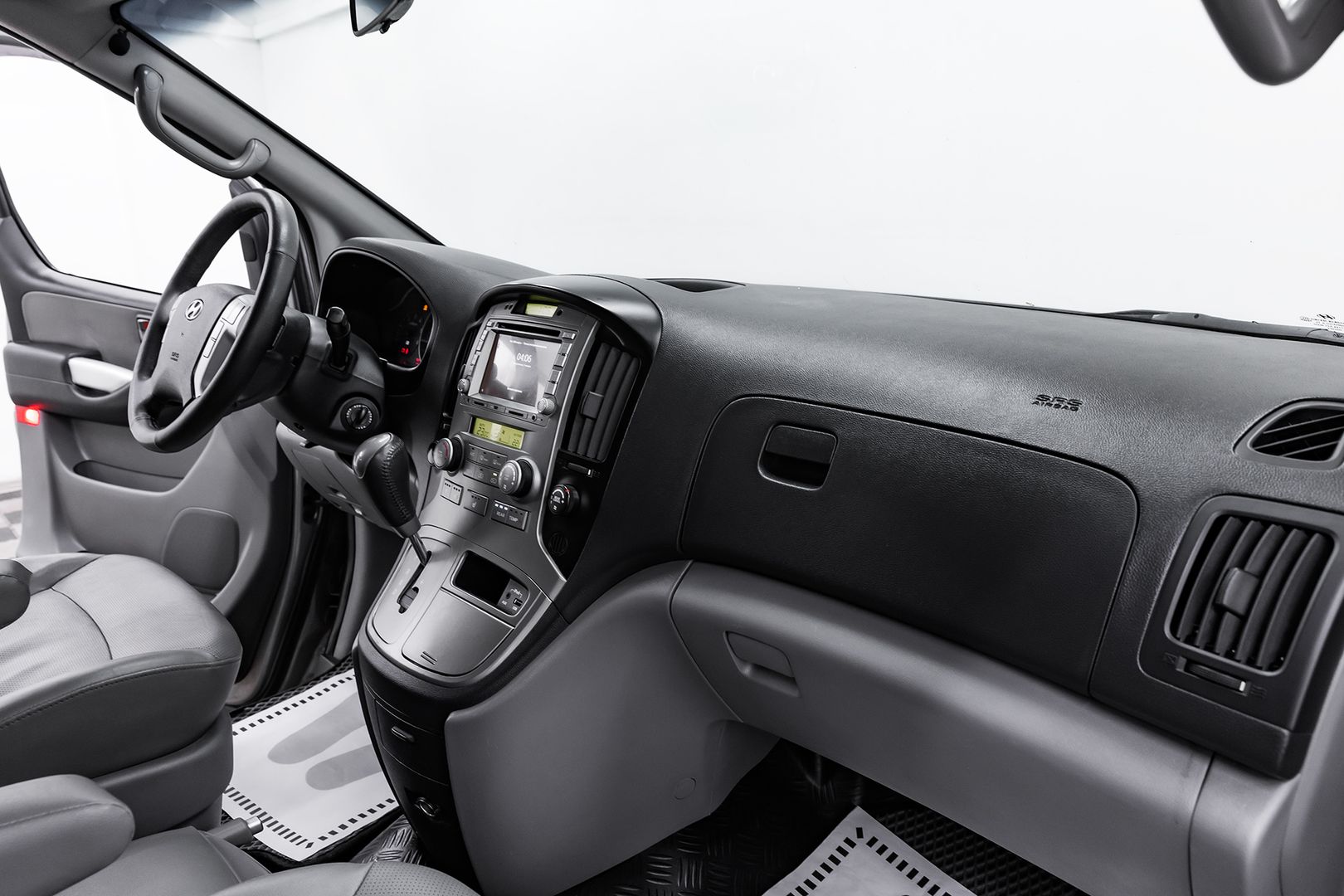 Hyundai Grand Starex, I, 2014 фото 18