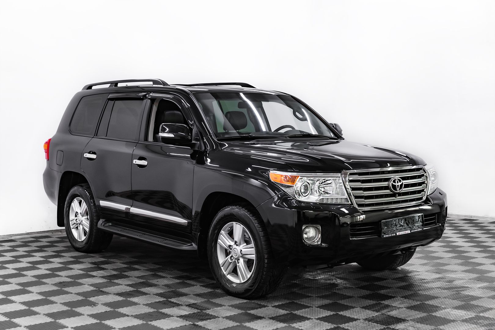 Toyota Land Cruiser, 200 Series Рестайлинг 1, 2013 фото 3