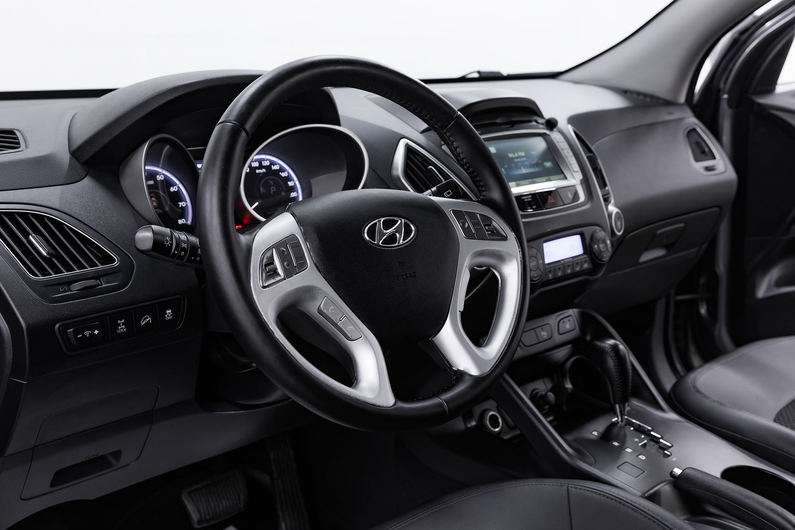 Hyundai ix35, I Рестайлинг, 2013 фото 10