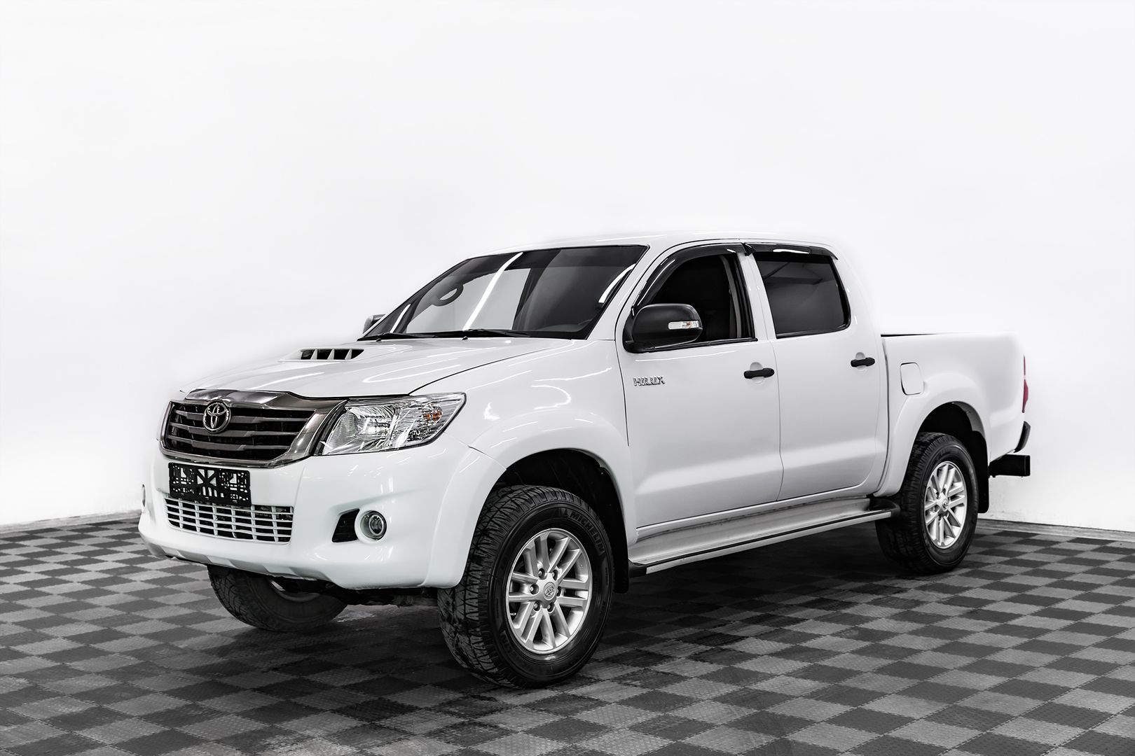 Toyota Hilux, VII Рестайлинг, 2013