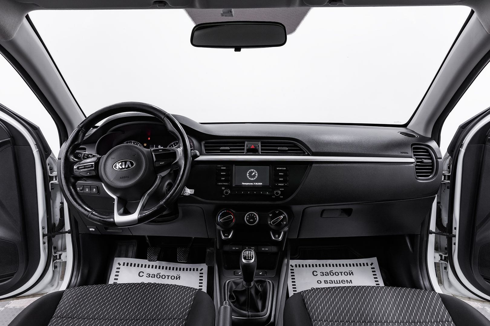 Kia Rio, IV, 2018 фото 8