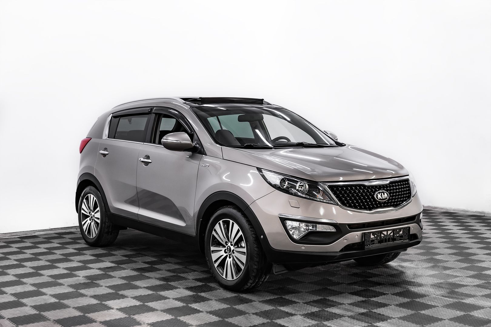 Kia Sportage, III Рестайлинг, 2015 фото 2