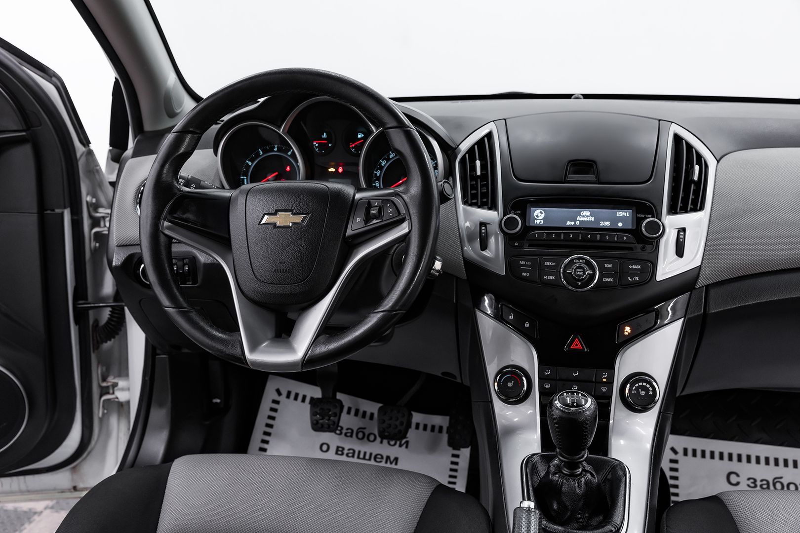 Chevrolet Cruze, I Рестайлинг, 2013 фото 11