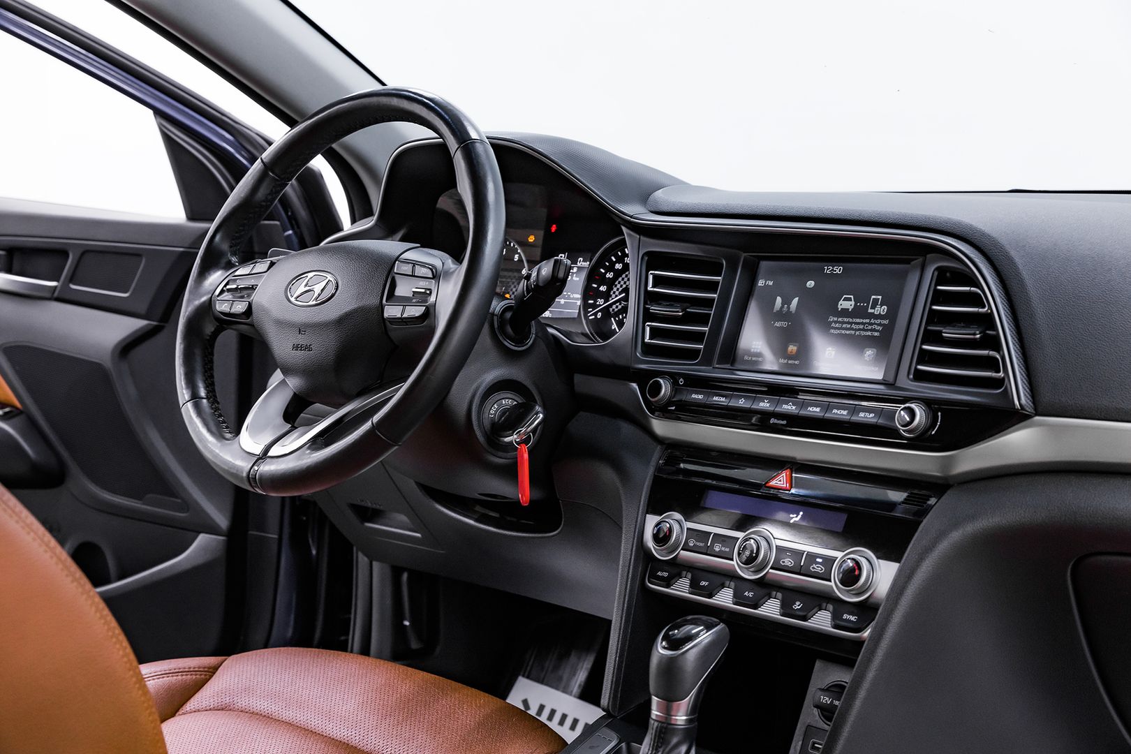 Hyundai Elantra, VI (AD) Рестайлинг, 2019 фото 12