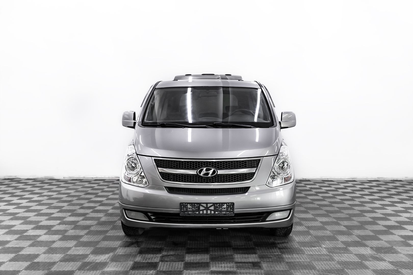 Hyundai Grand Starex, I, 2015 фото 2