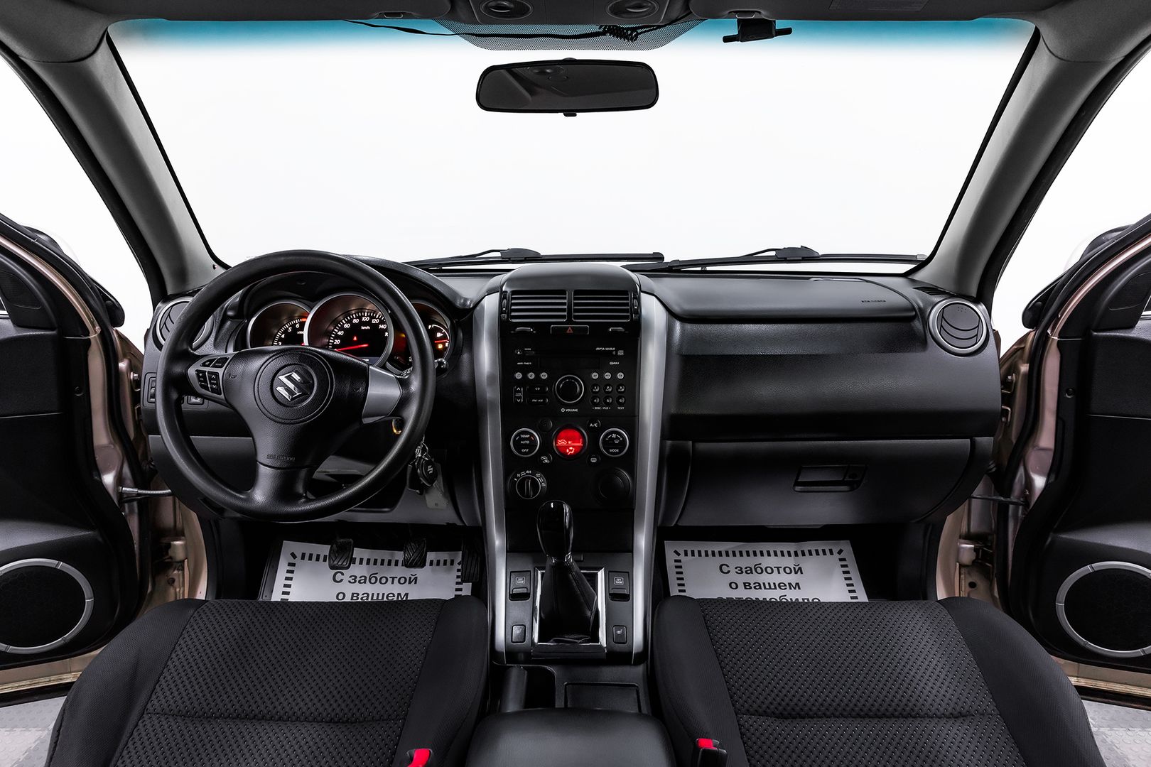 Suzuki Grand Vitara, II Рестайлинг, 2010 фото 9