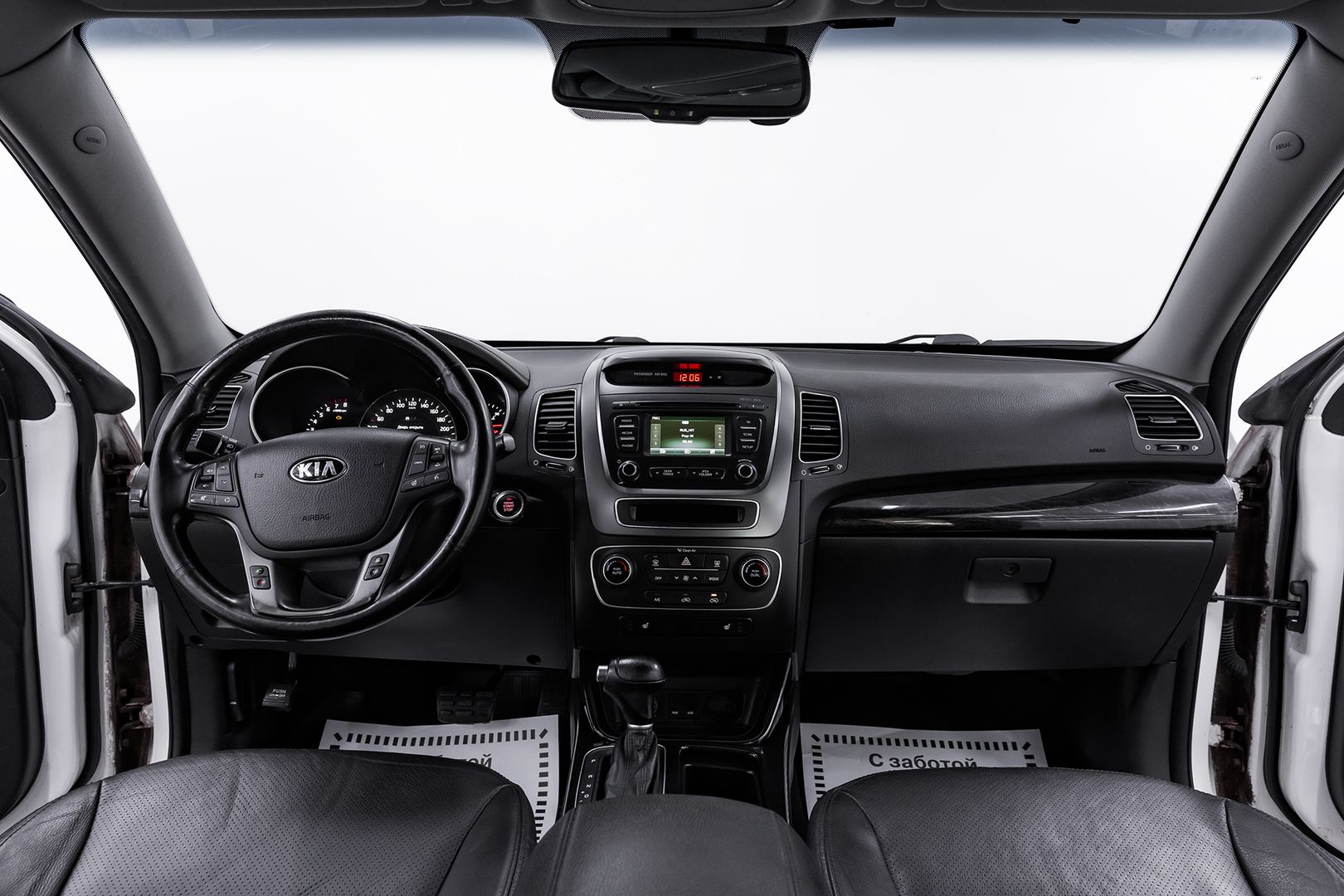 Kia Sorento, II Рестайлинг, 2013 фото 9