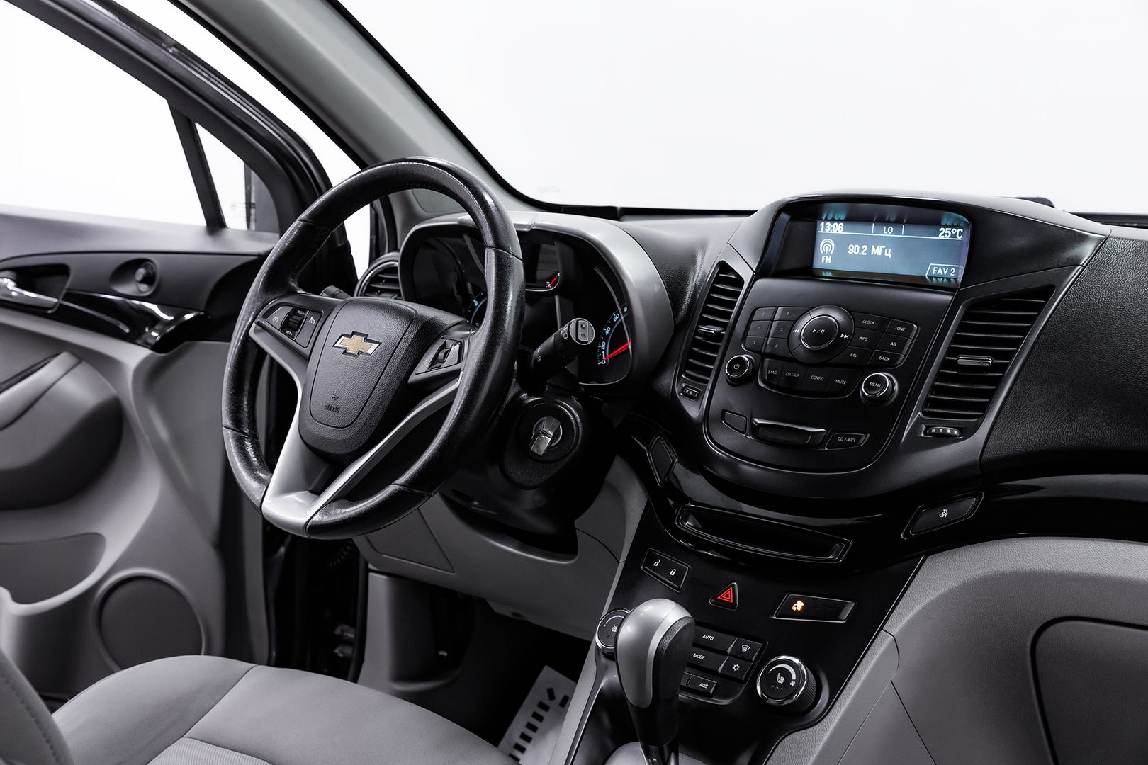 Chevrolet Orlando, I, 2013 фото 15