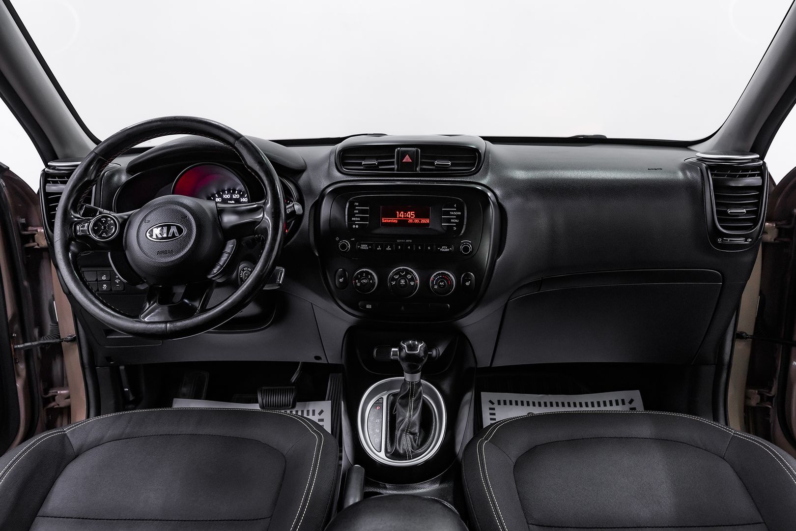 Kia Soul, II, 2014 фото 11