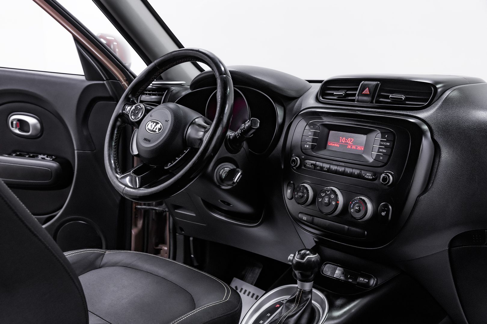 Kia Soul, II, 2014 фото 15