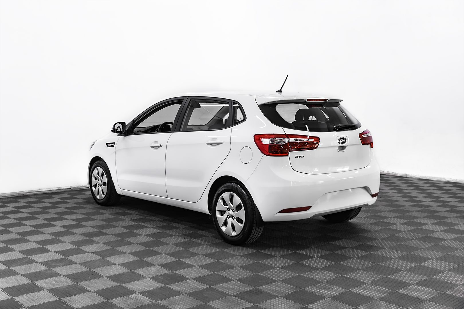 Kia Rio, III, 2015 фото 5