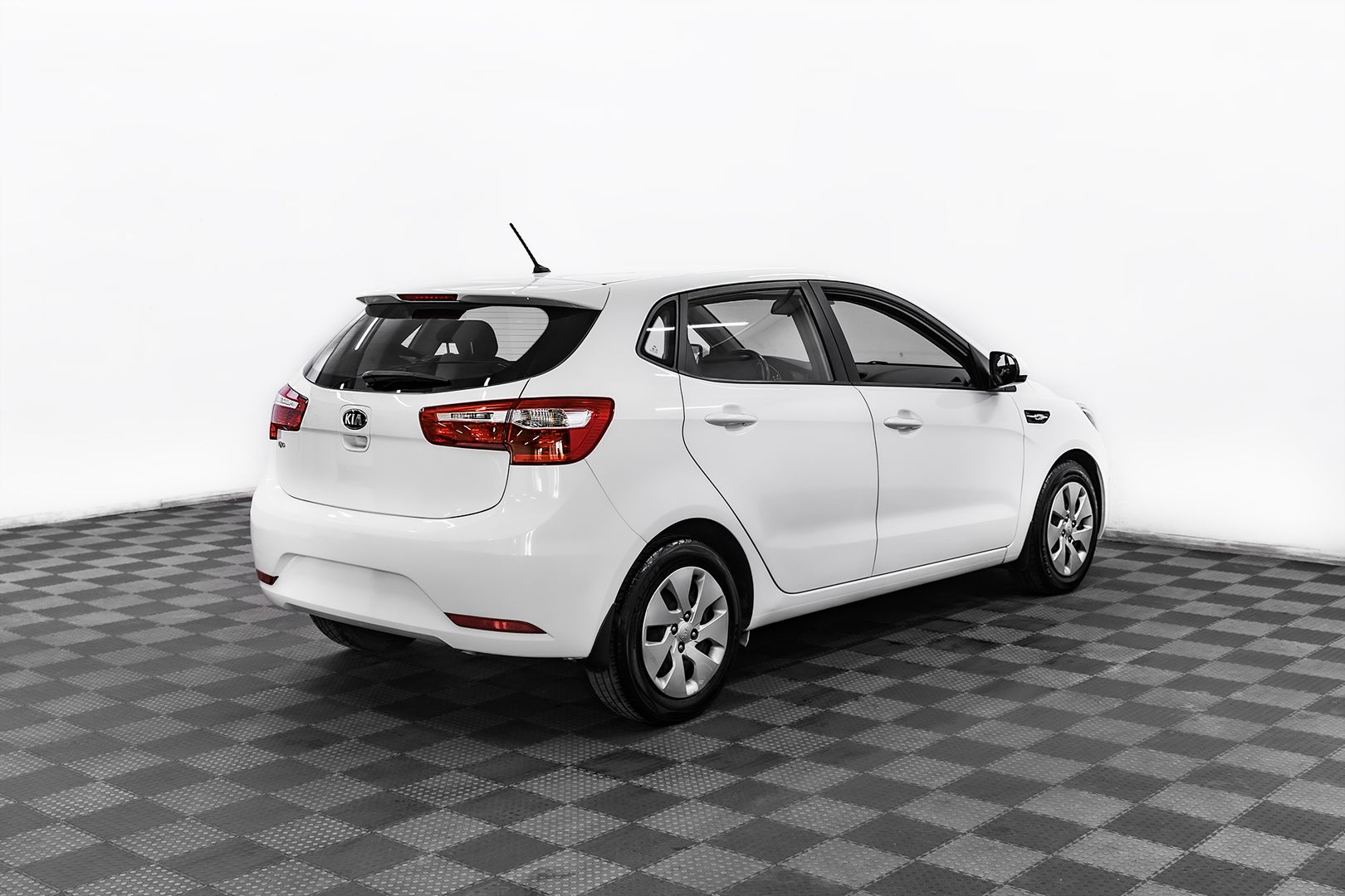 Kia Rio, III, 2015 фото 3