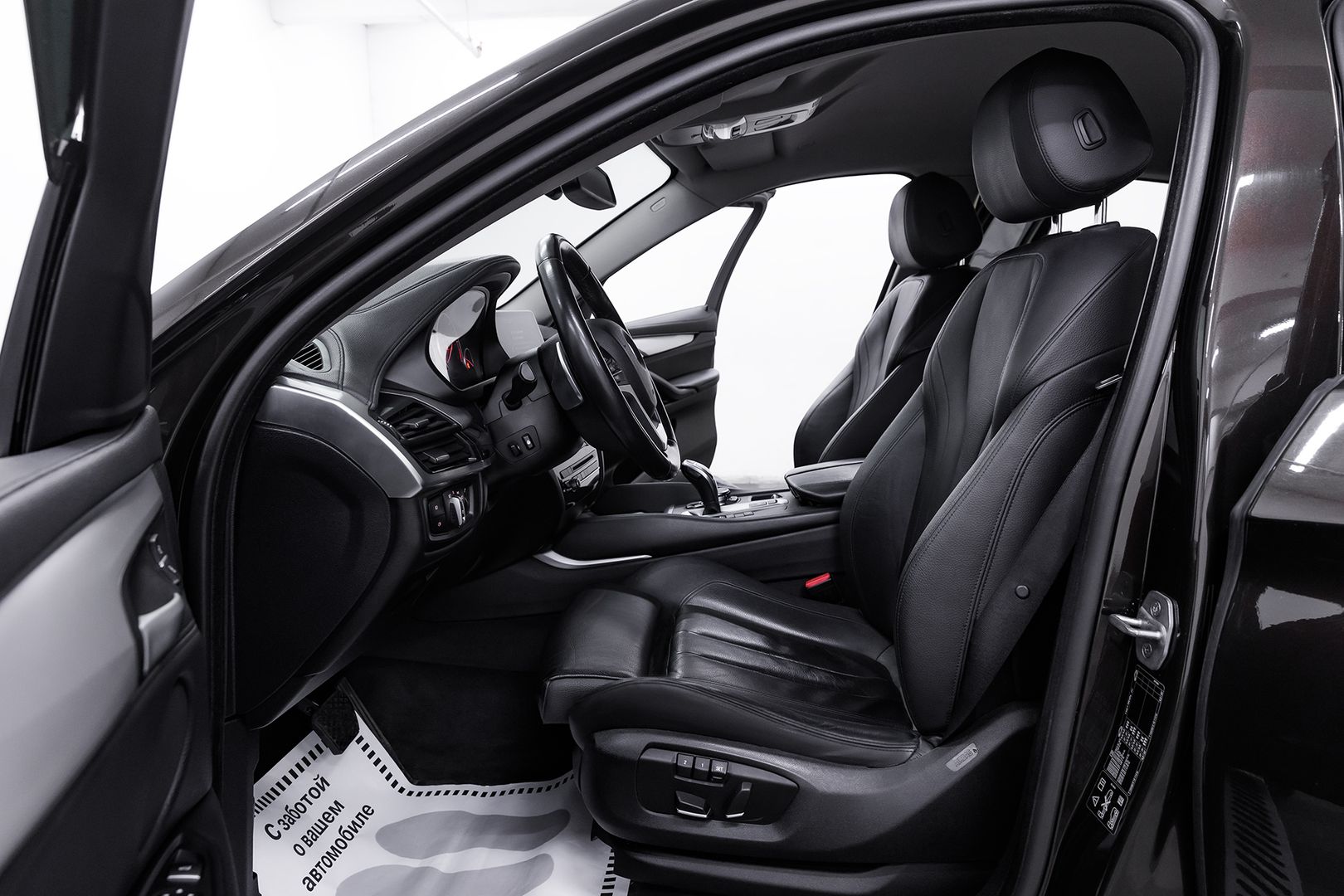 BMW X6, II (F16), 2015 фото 9