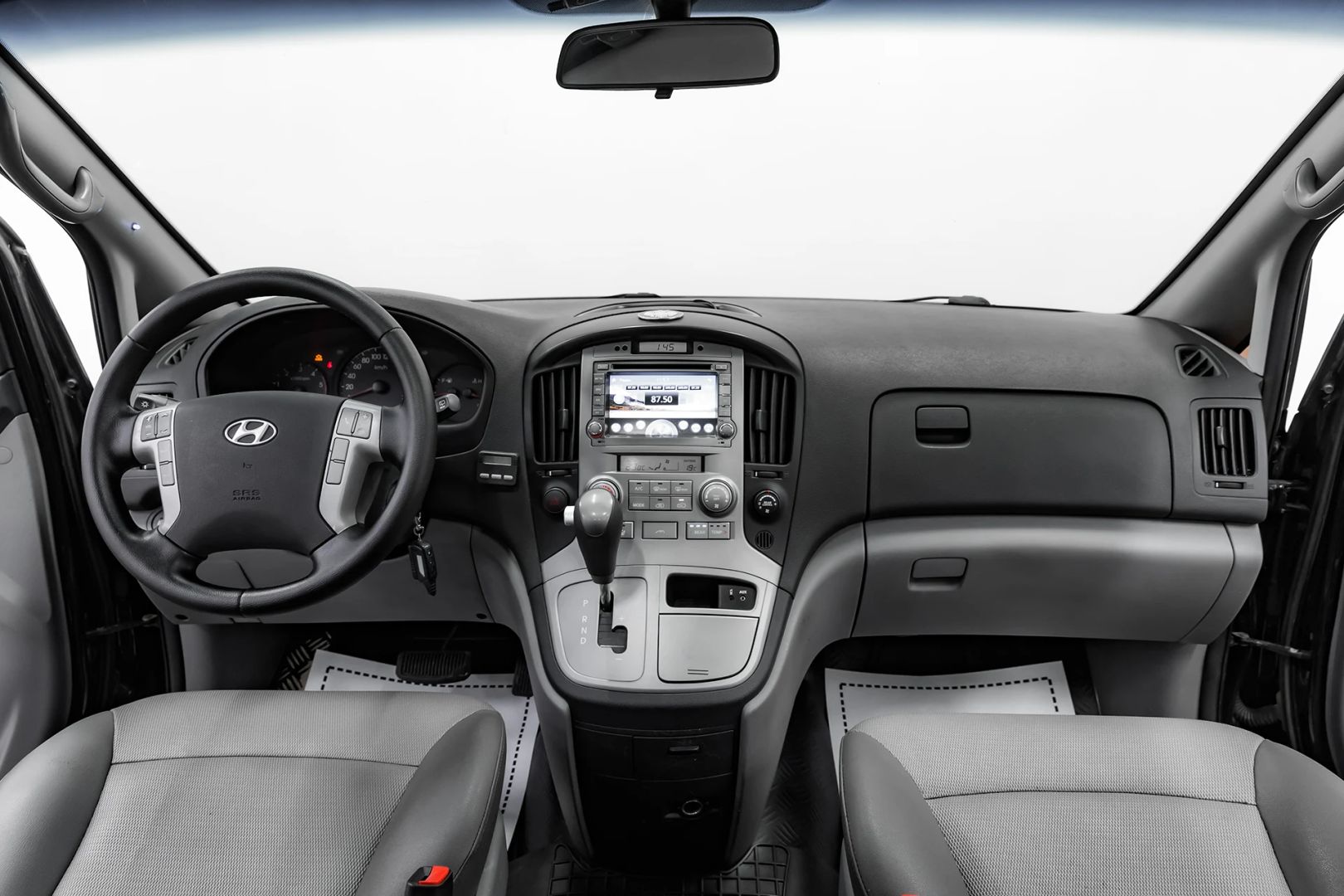 Hyundai Grand Starex, I, 2010 фото 7