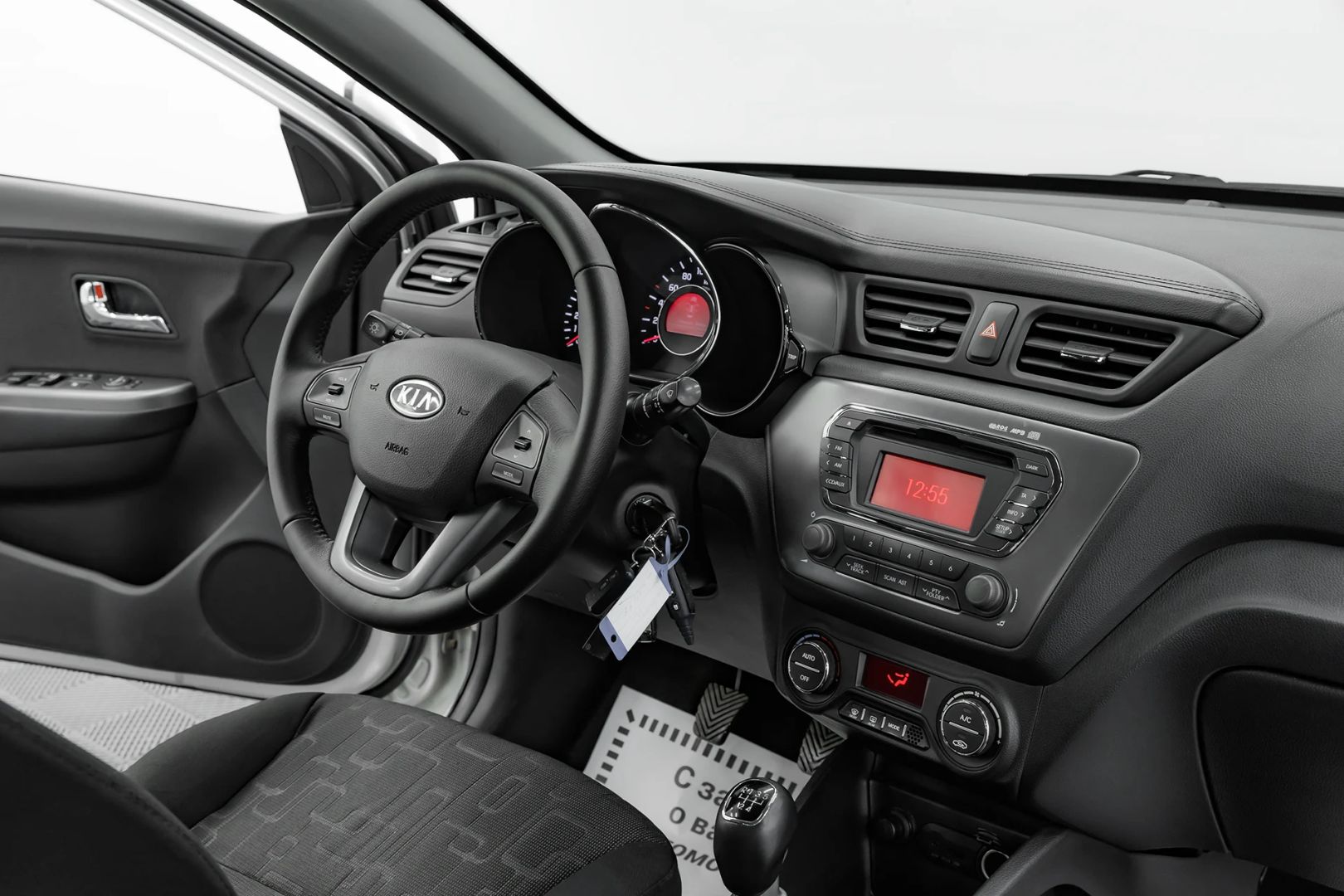 Kia Rio, III, 2012 фото 8