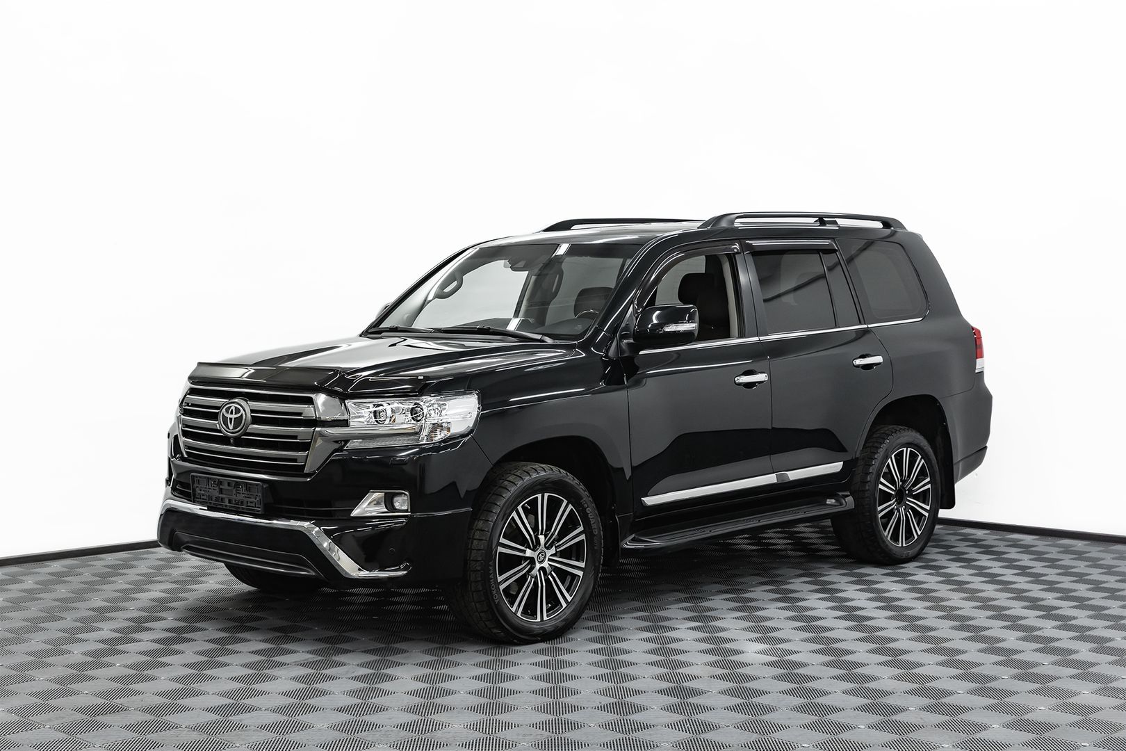 Toyota Land Cruiser, 200 Series Рестайлинг 2, 2015