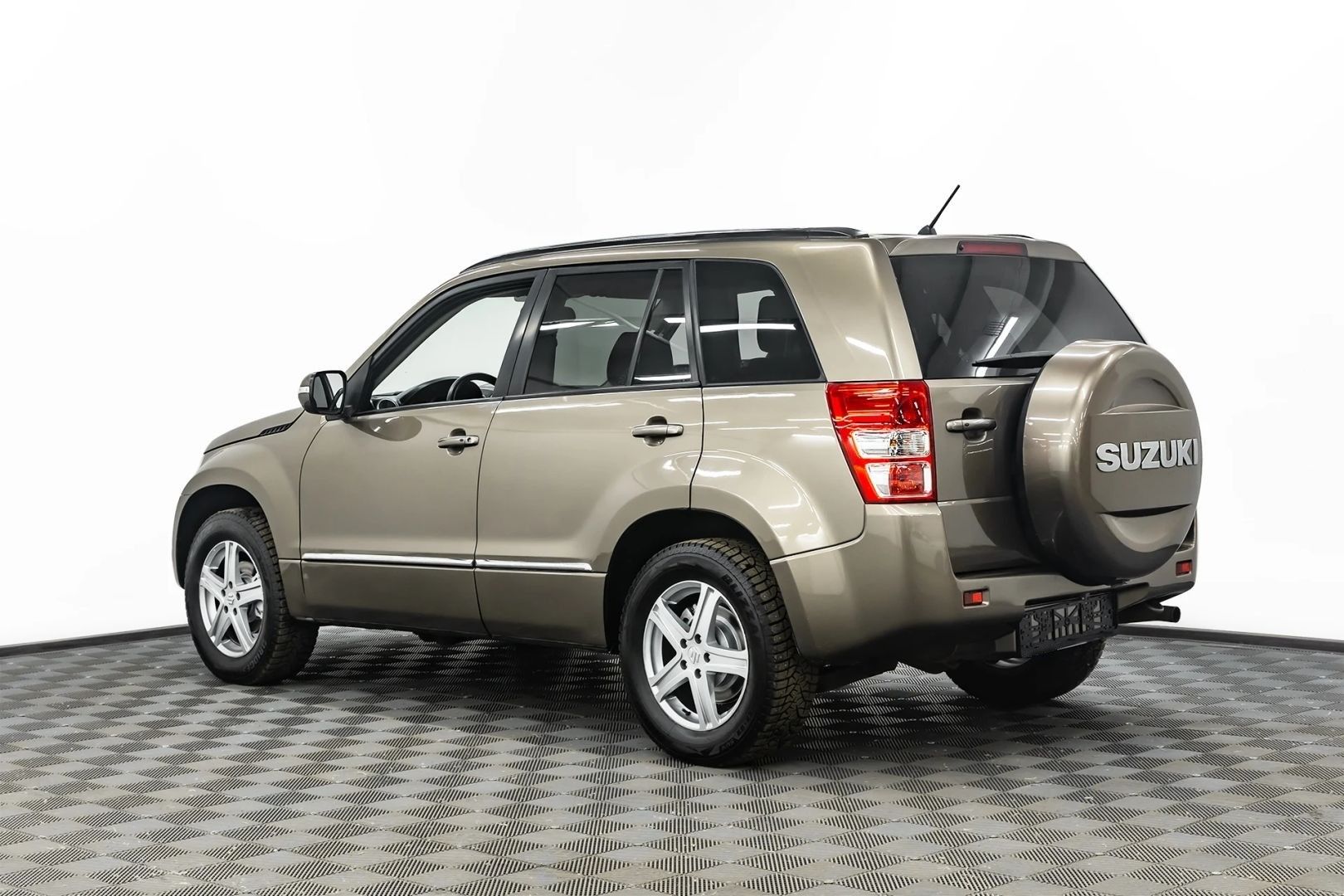 Suzuki Grand Vitara, II Рестайлинг 2, 2014 фото 4