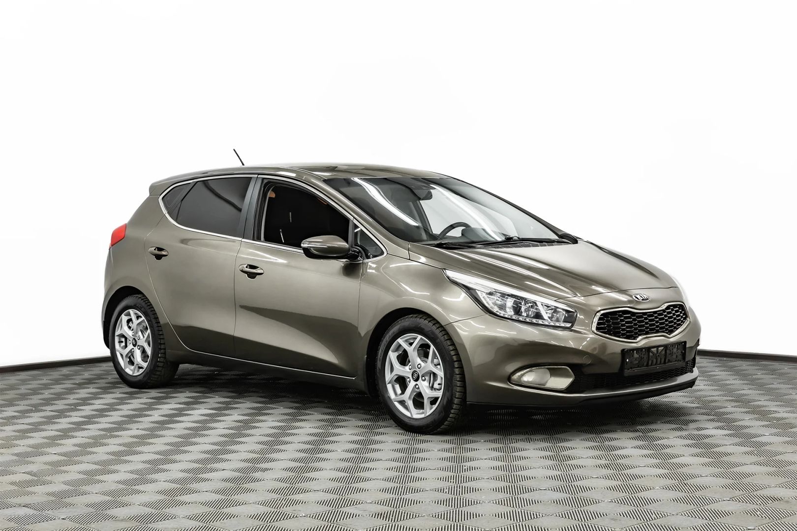 Kia Ceed, II, 2013 фото 3