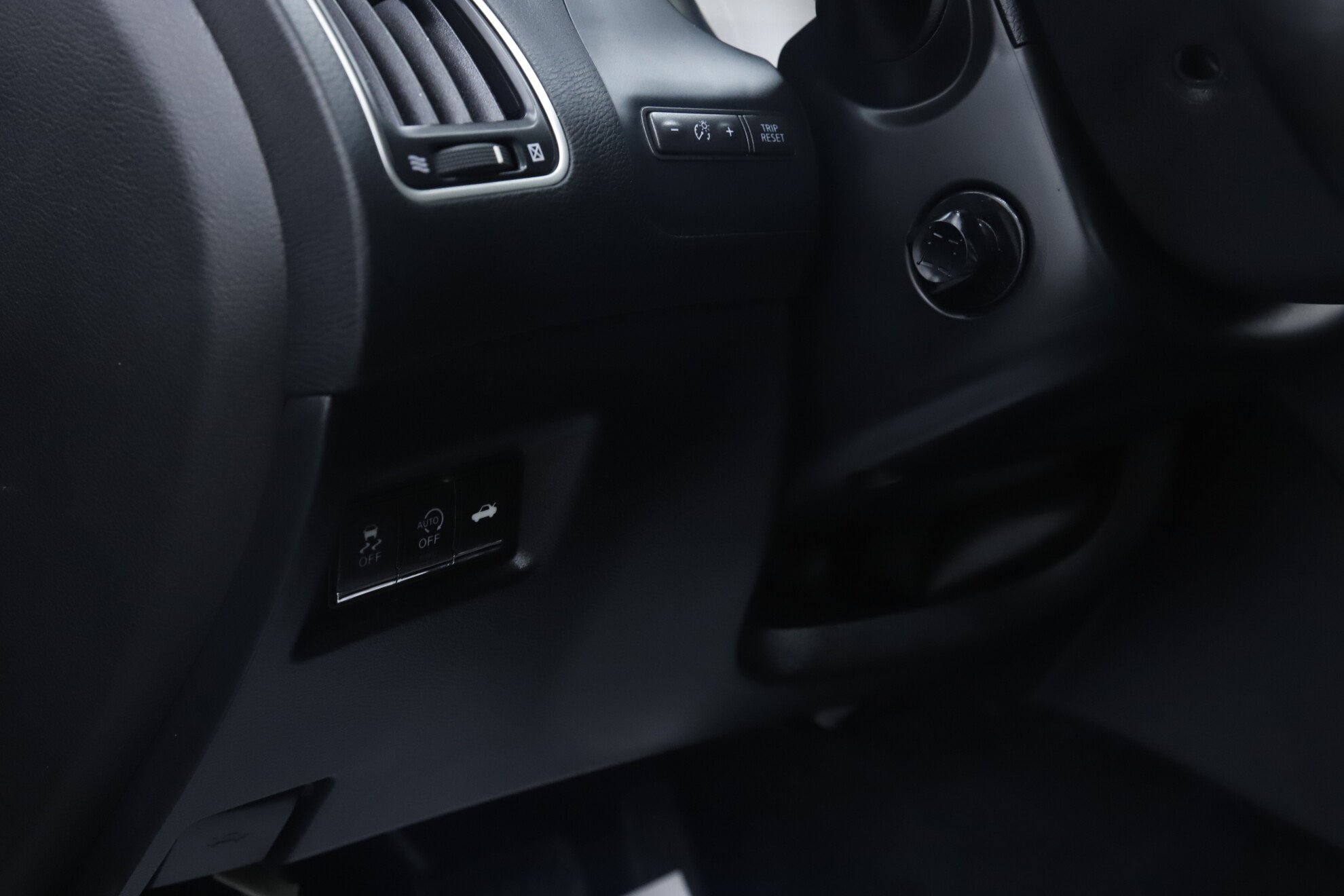 Infiniti Q50, I, 2015 фото 12