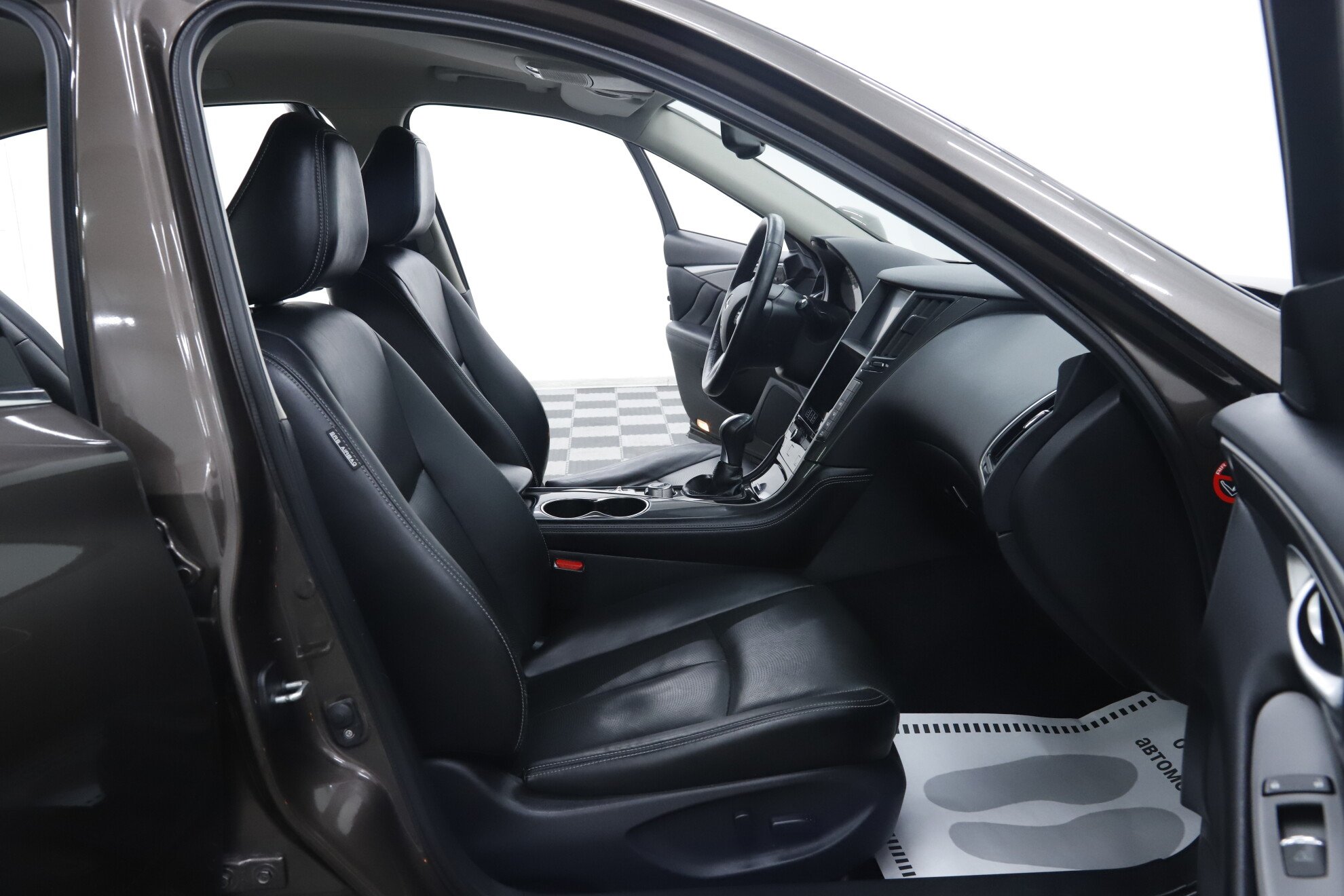 Infiniti Q50, I, 2015 фото 20