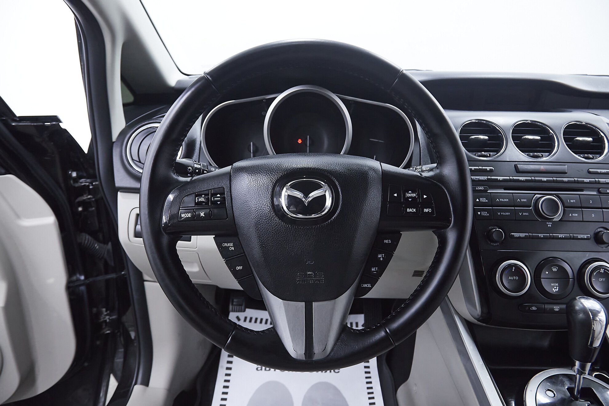 Mazda CX-7, I Рестайлинг, 2011 фото 13